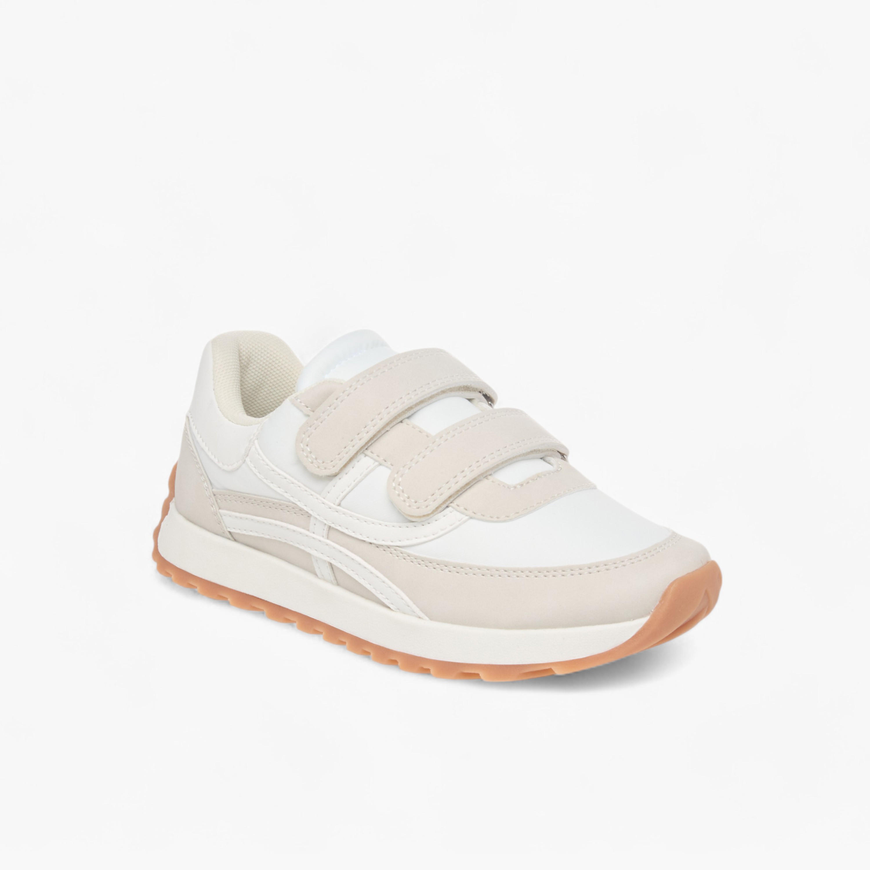 حذاء سنيكرز بشريط إغلاق وألواح من جونيورز-boys-shoes-sneakers-image-5