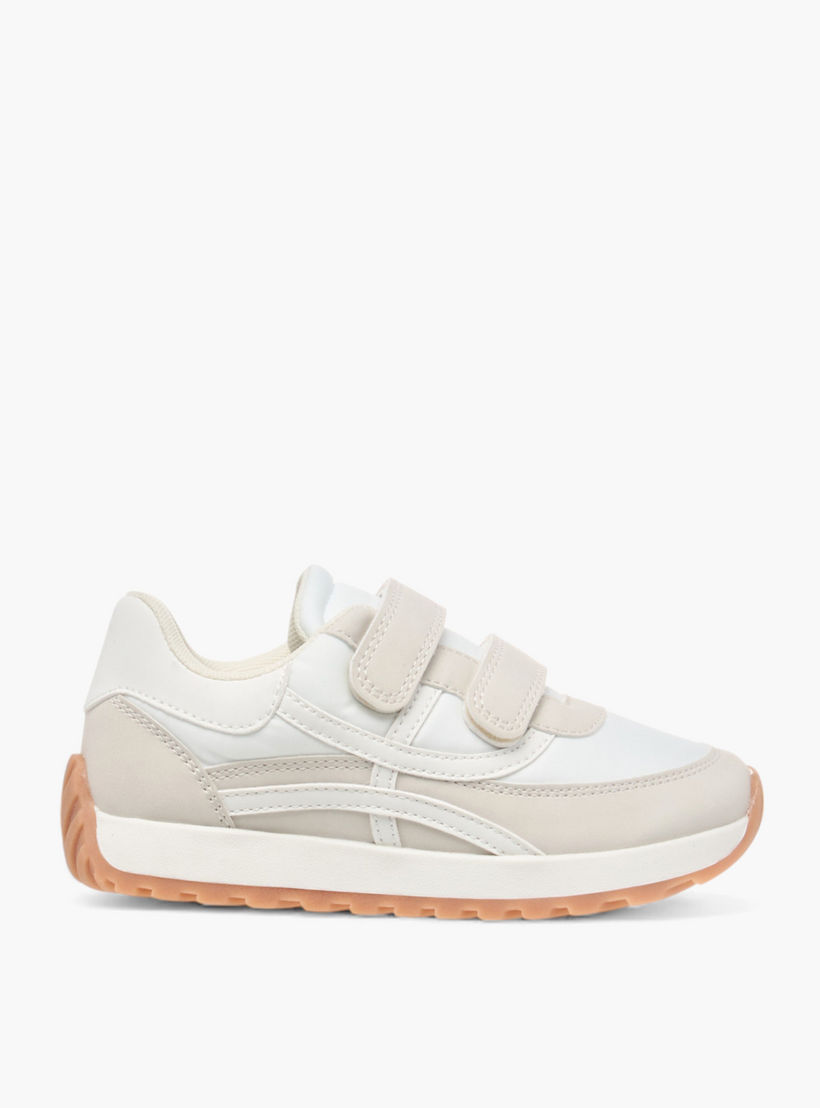 حذاء سنيكرز بشريط إغلاق وألواح من جونيورز-boys-shoes-sneakers-image-4