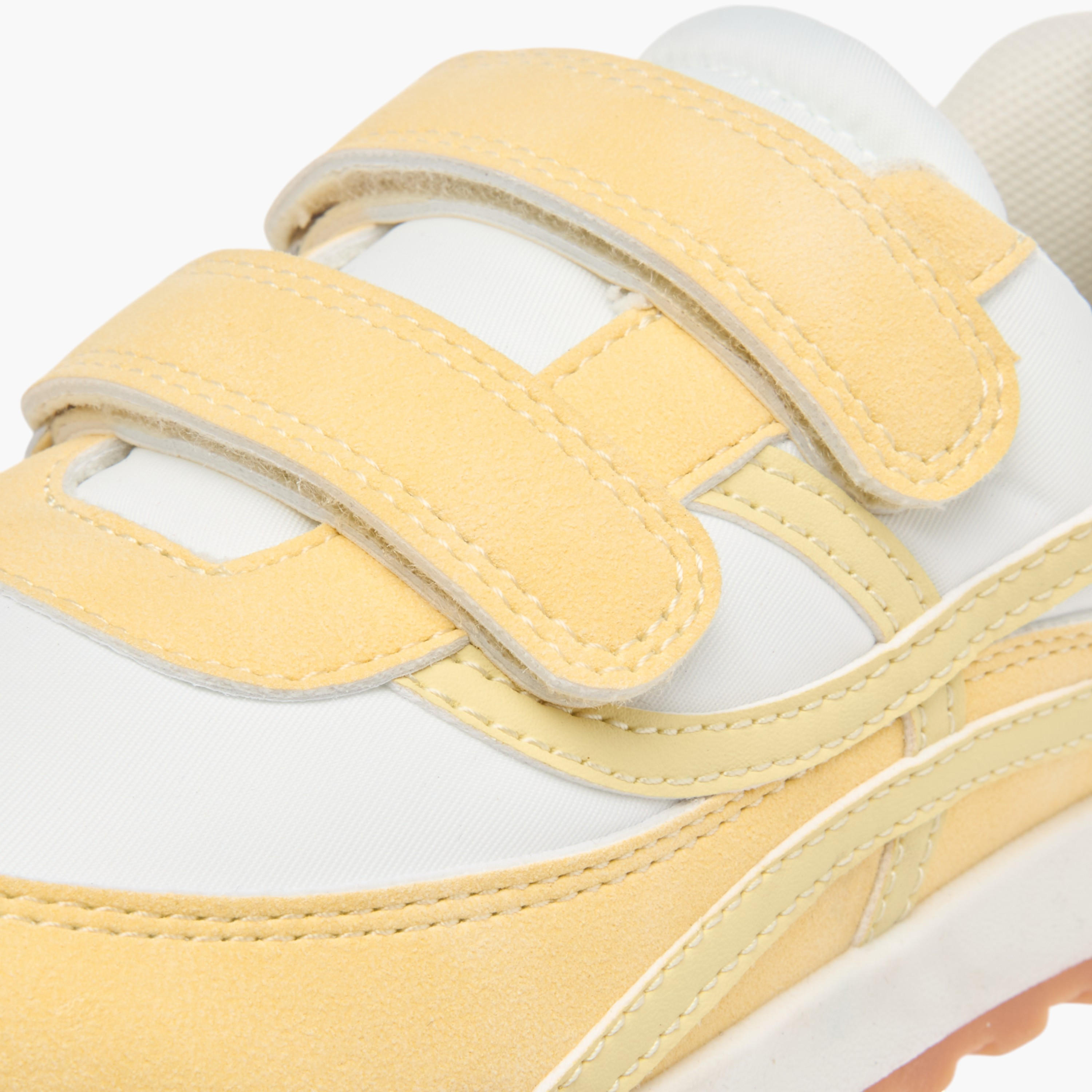 Juniors Panelled Sneakers with Hook and Loop Closure-boys-shoes-sneakers-image-4