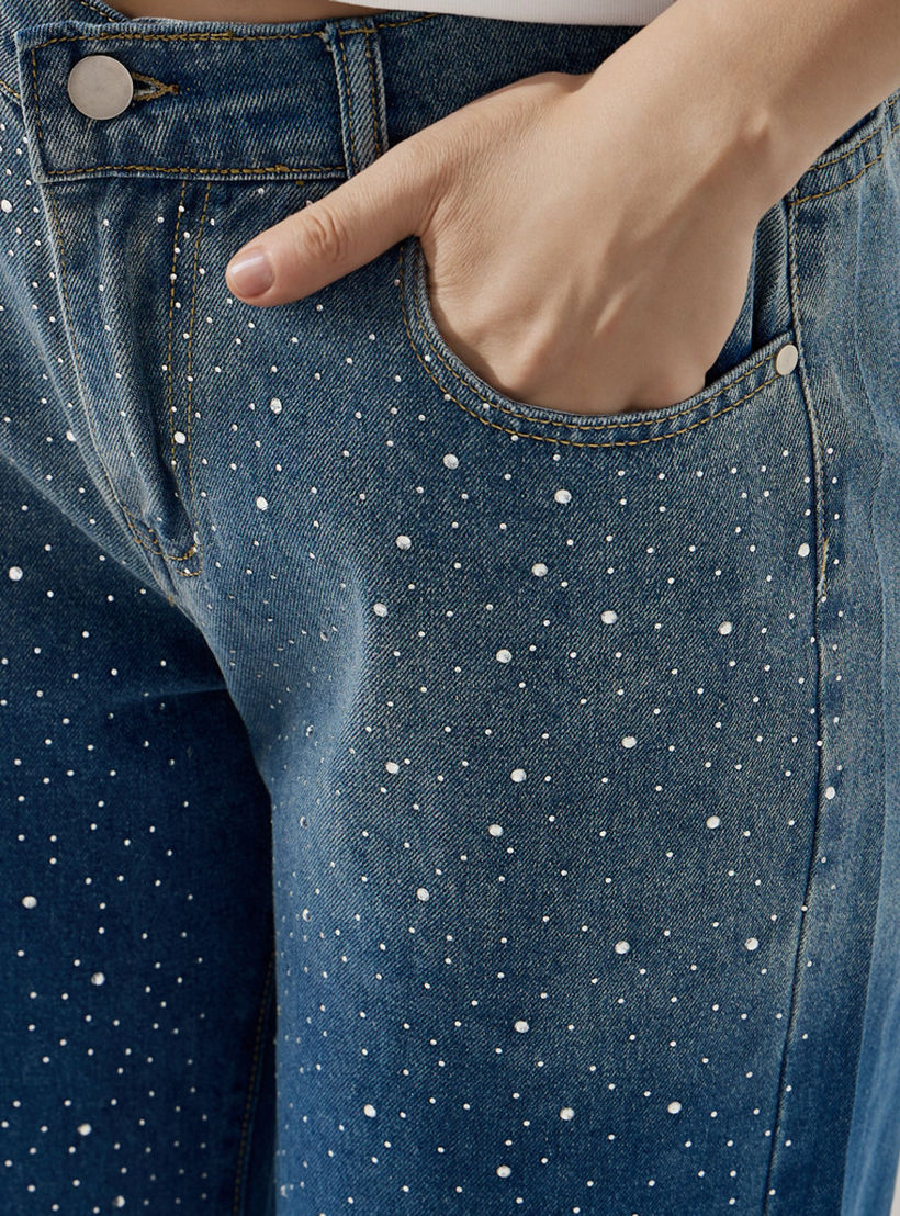 بنطلون جينز بقصة مستقيمة وجيوب وتزيينات حجر الراين من تو إكستريمز-women-clothing-bottoms-jeans-image-4