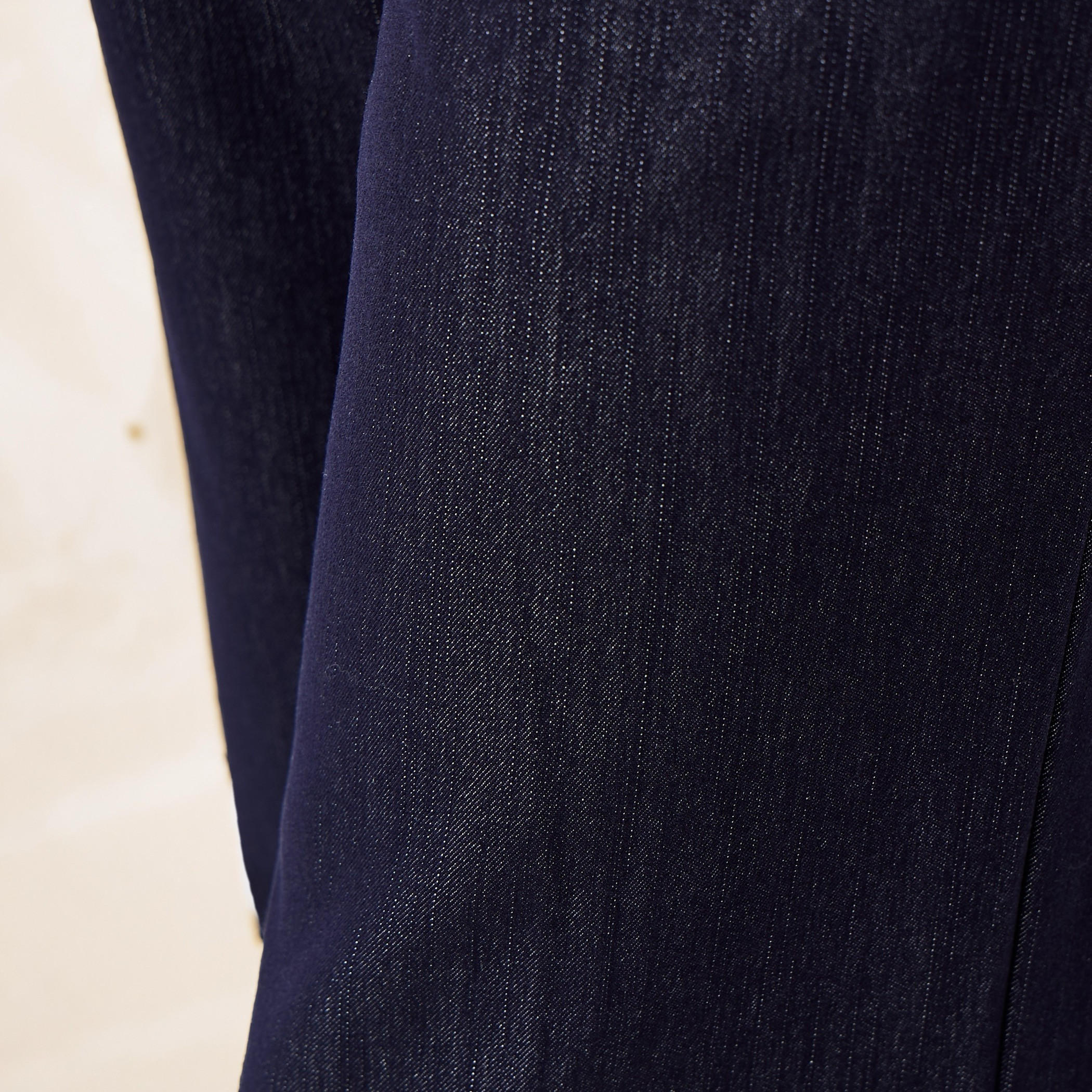 بنطلون بقصة عادية وكسرات من 2إكستريمز-women-clothing-bottoms-trousers-image-5