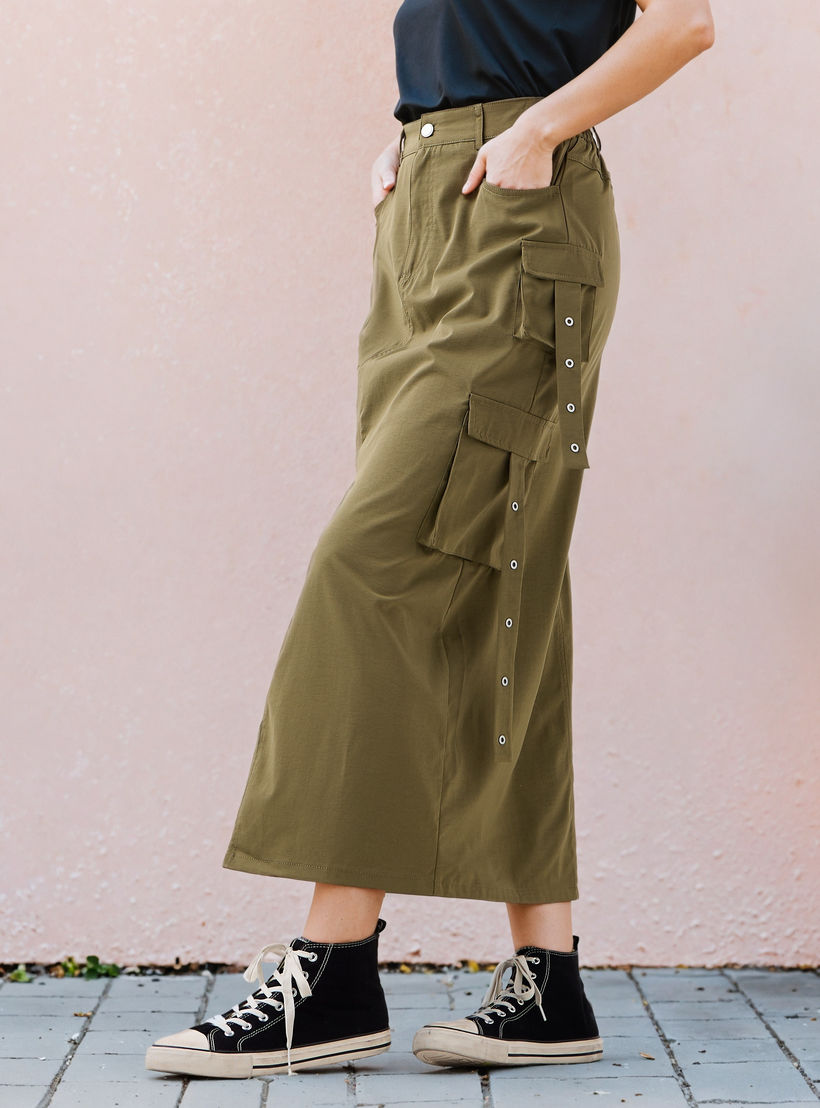 تنورة ماكسي كارجو بفتحة وجيوب من تو إكستريمز-women-clothing-bottoms-skirts-image-5