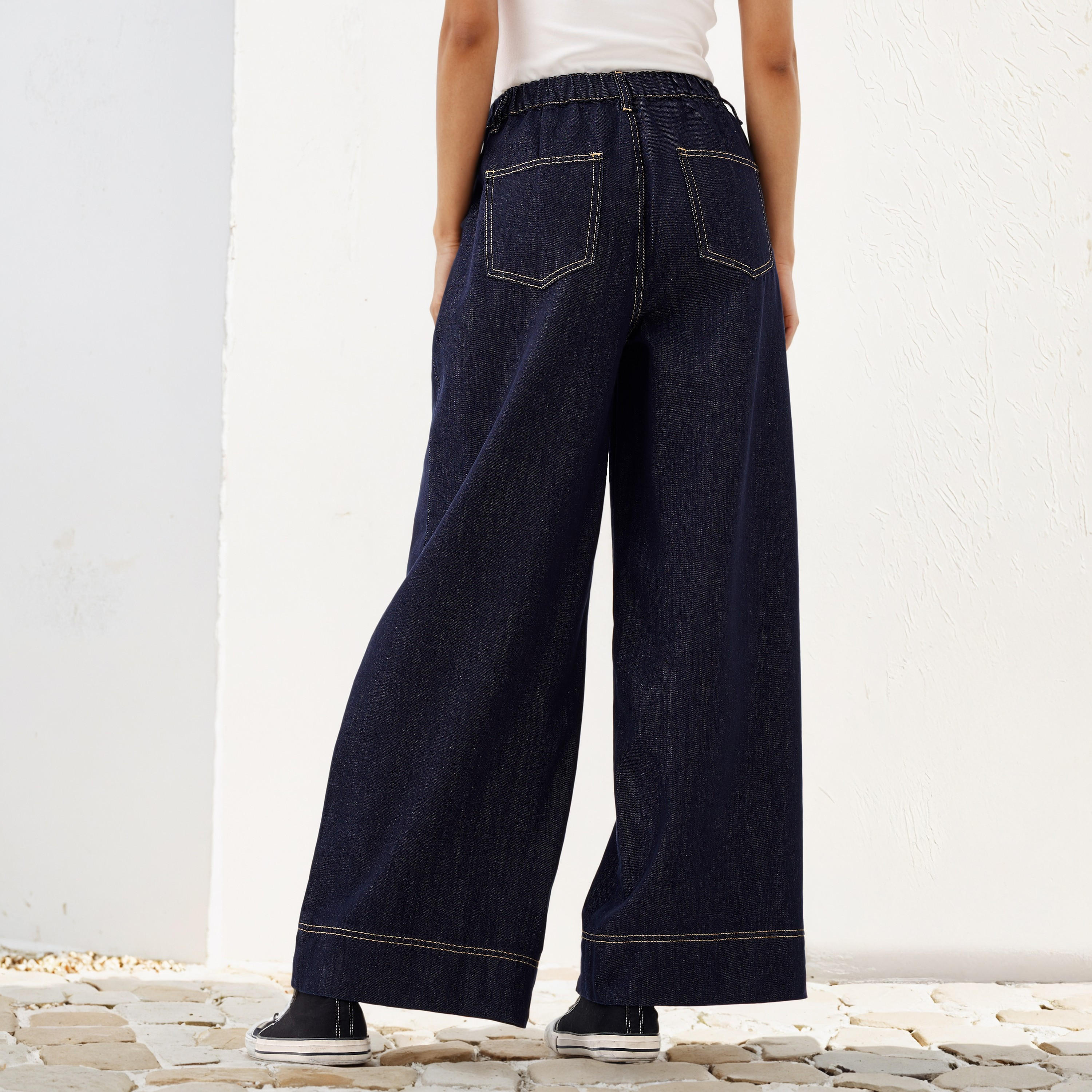 2Xtremz Regular Fit Jeans with Pockets-women-clothing-bottoms-jeans-image-3