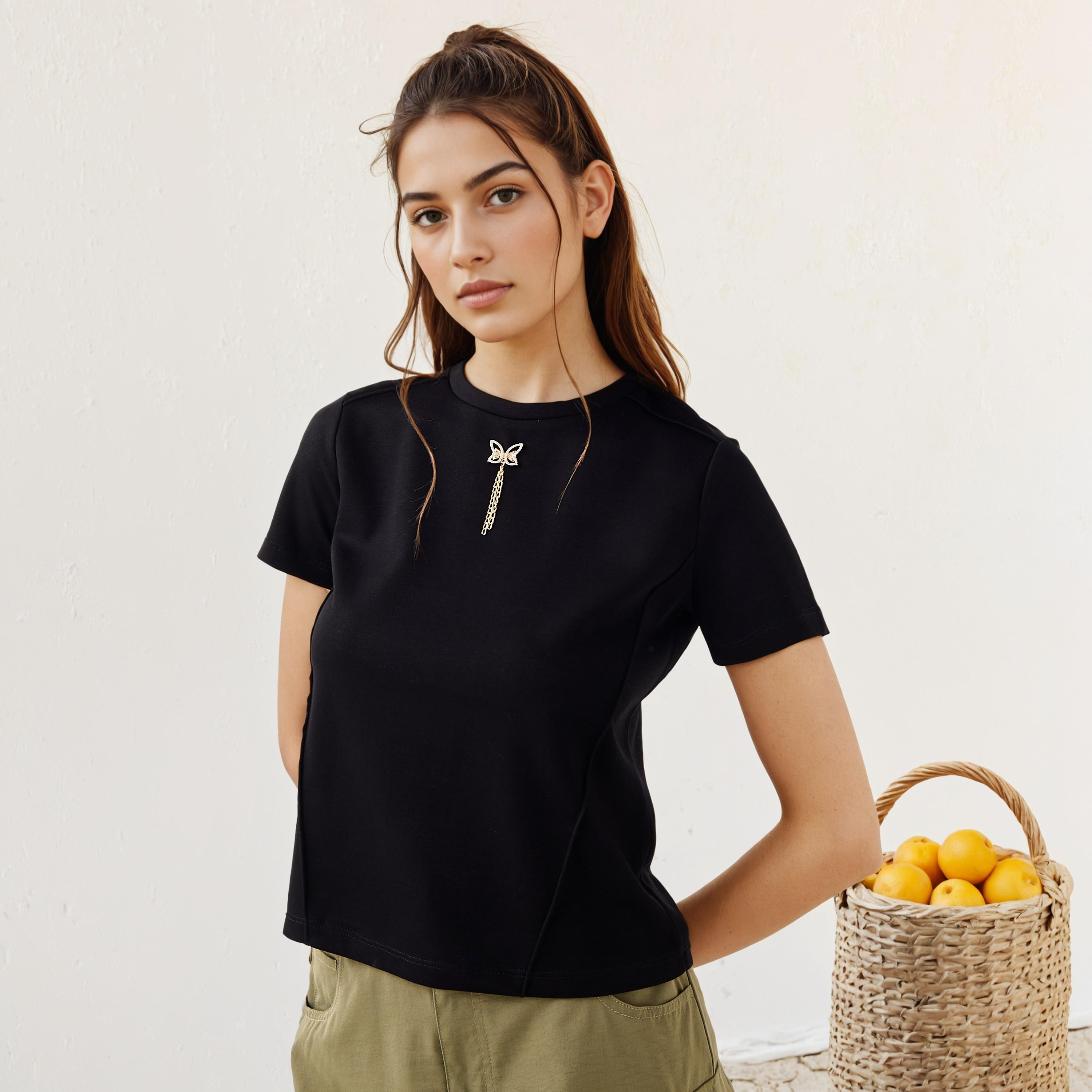تيشيرت بزينة معدن من تو إكستريمز-women-clothing-tshirts-image-5