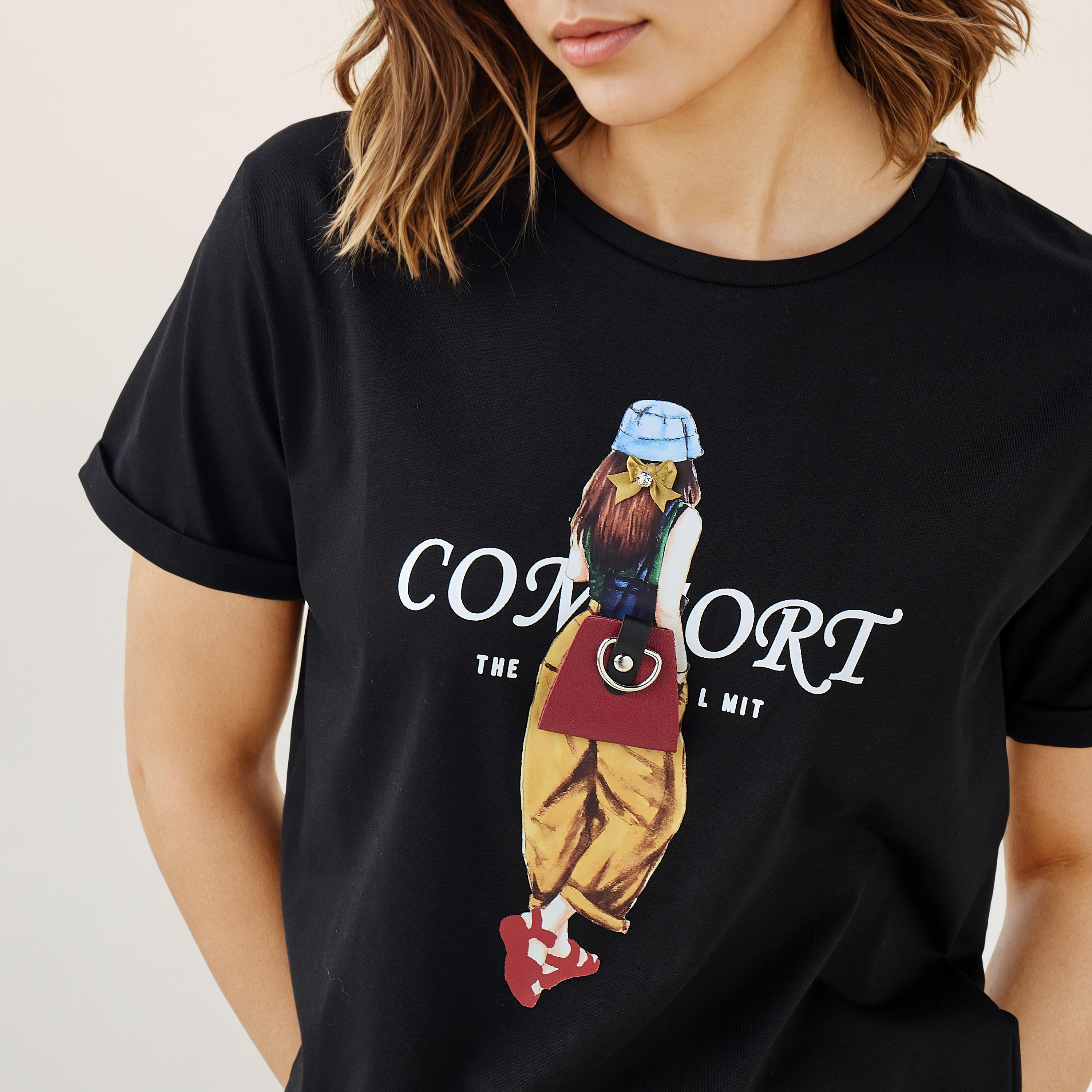 تيشيرت بطبعات جرافيك من تو إكستريمز-women-clothing-tshirts-image-2