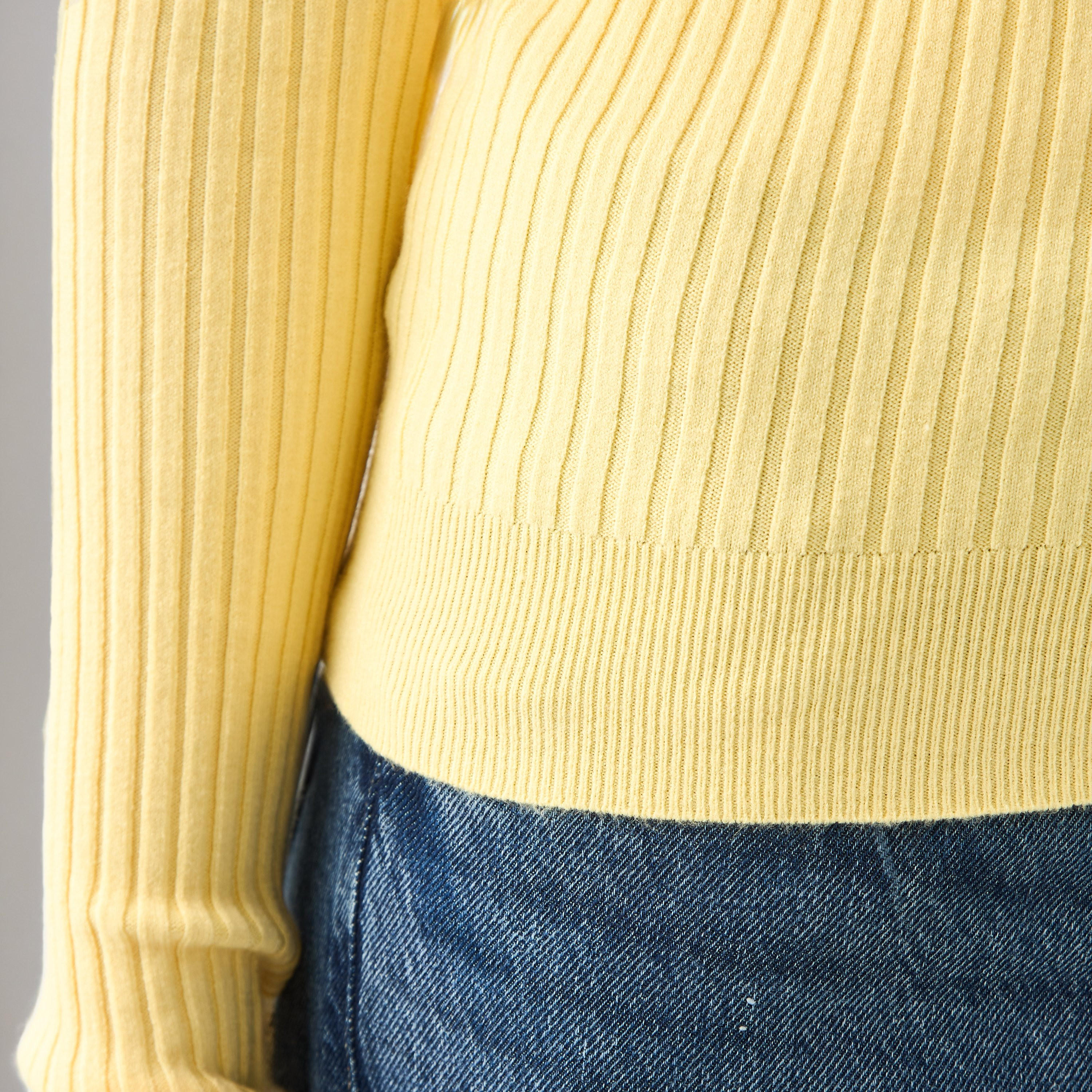 كنزة مضلعة بياقة V من تو إكستريمز-women-clothing-cardigansandjumpers-jumpers-image-2