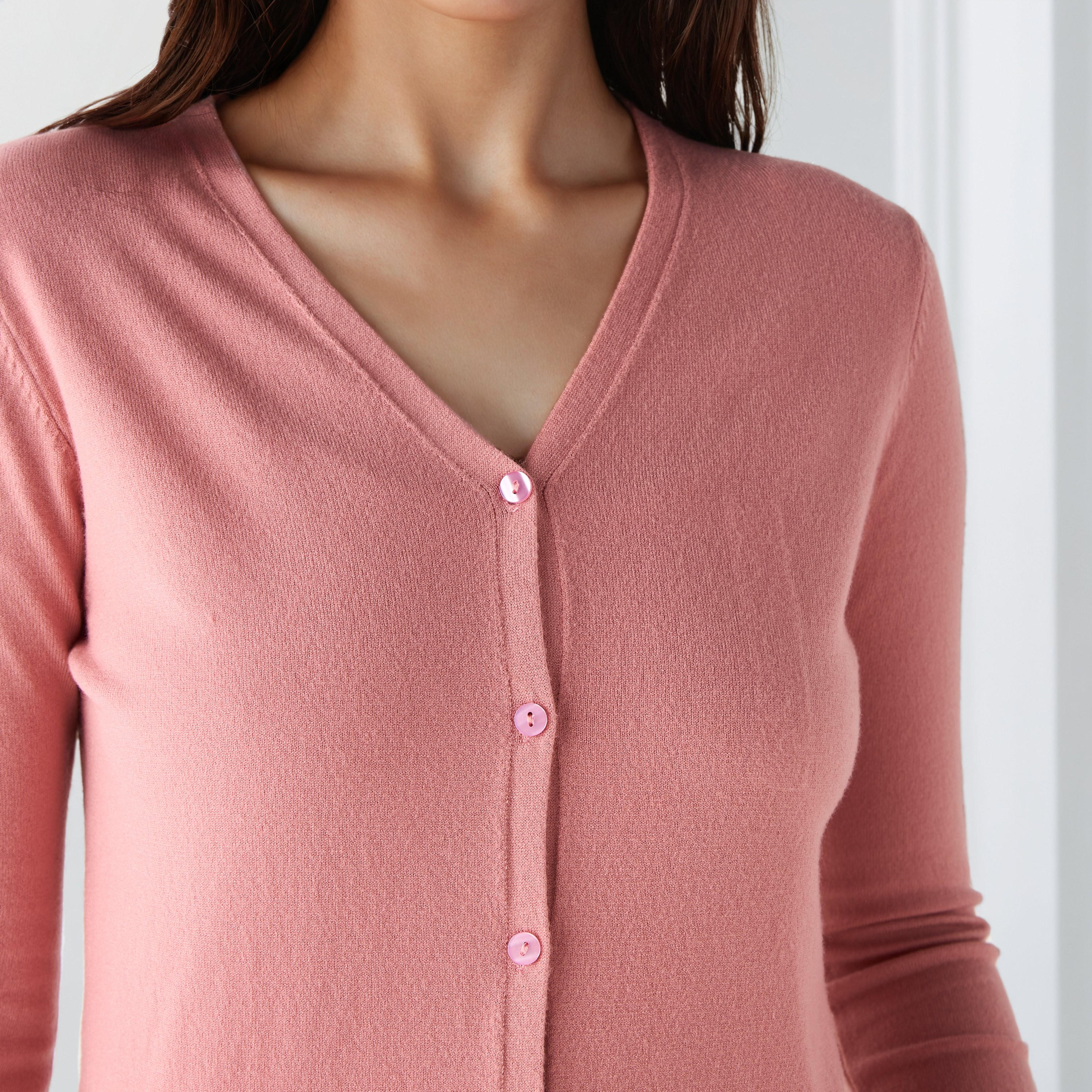 كارديجان بارز الملمس بياقة V من تو إكستريمز-women-winterwear-cardigansandjumpers-cardigans-image-2