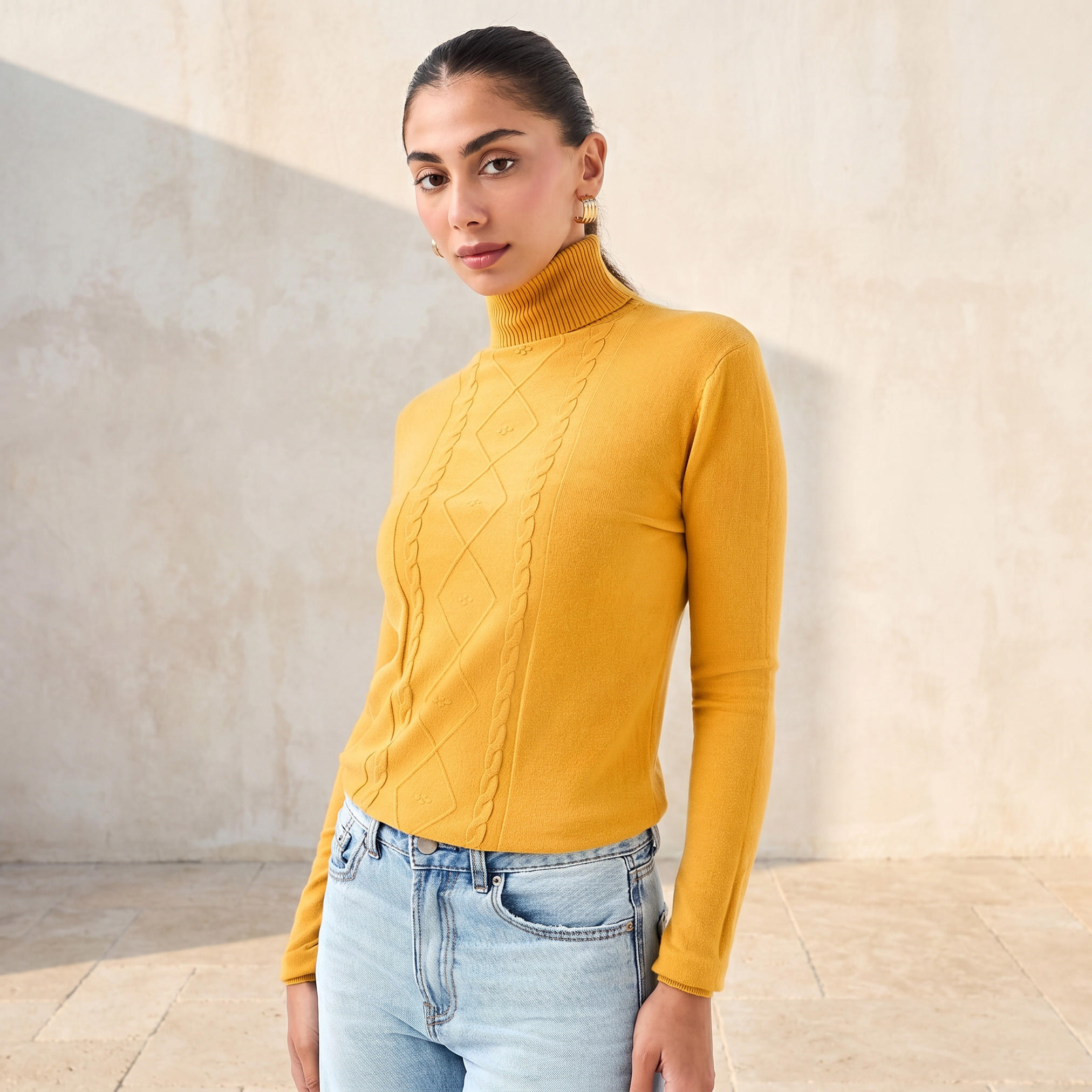 كنزة تريكو بارزة الملمس بياقة عالية من تو إكستريمز-women-clothing-cardigansandjumpers-jumpers-image-1