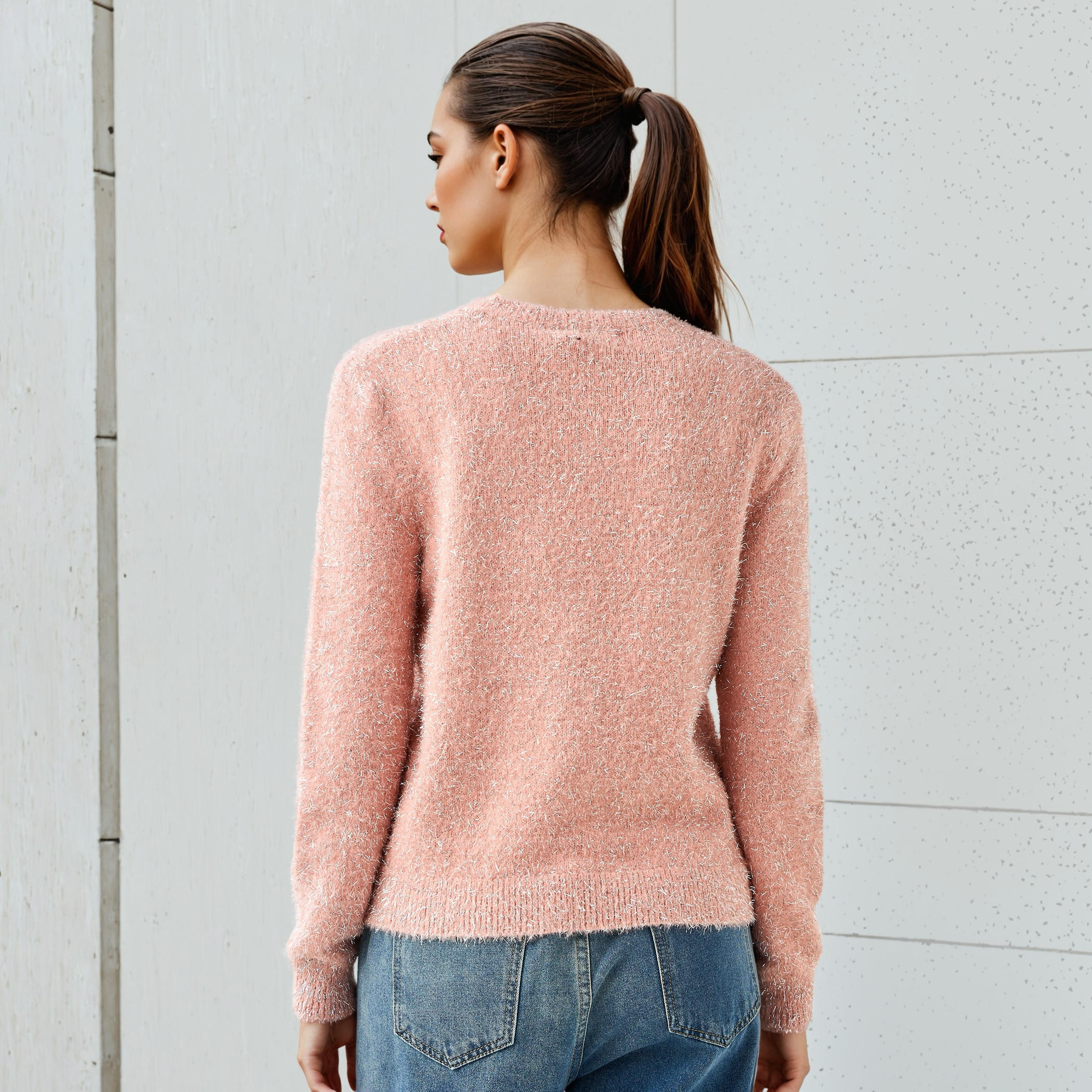 كنزة لوريكس مغطاة بالوبر مع أكمام طويلة من تو إكستريمز-women-clothing-cardigansandjumpers-jumpers-image-3