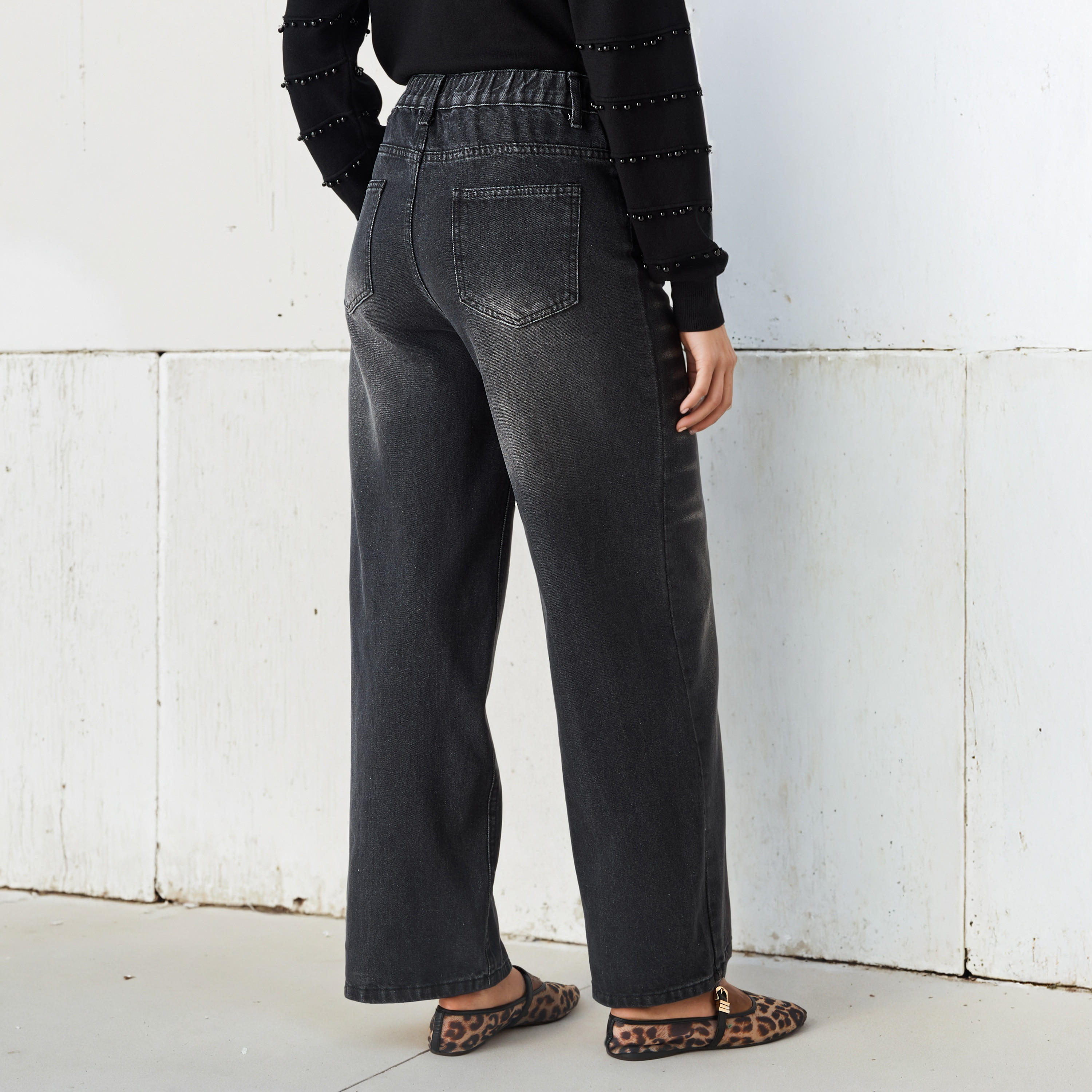 جينز 2Xtremz بقصة عادية وحواف منسّلة-women-clothing-bottoms-jeans-image-2