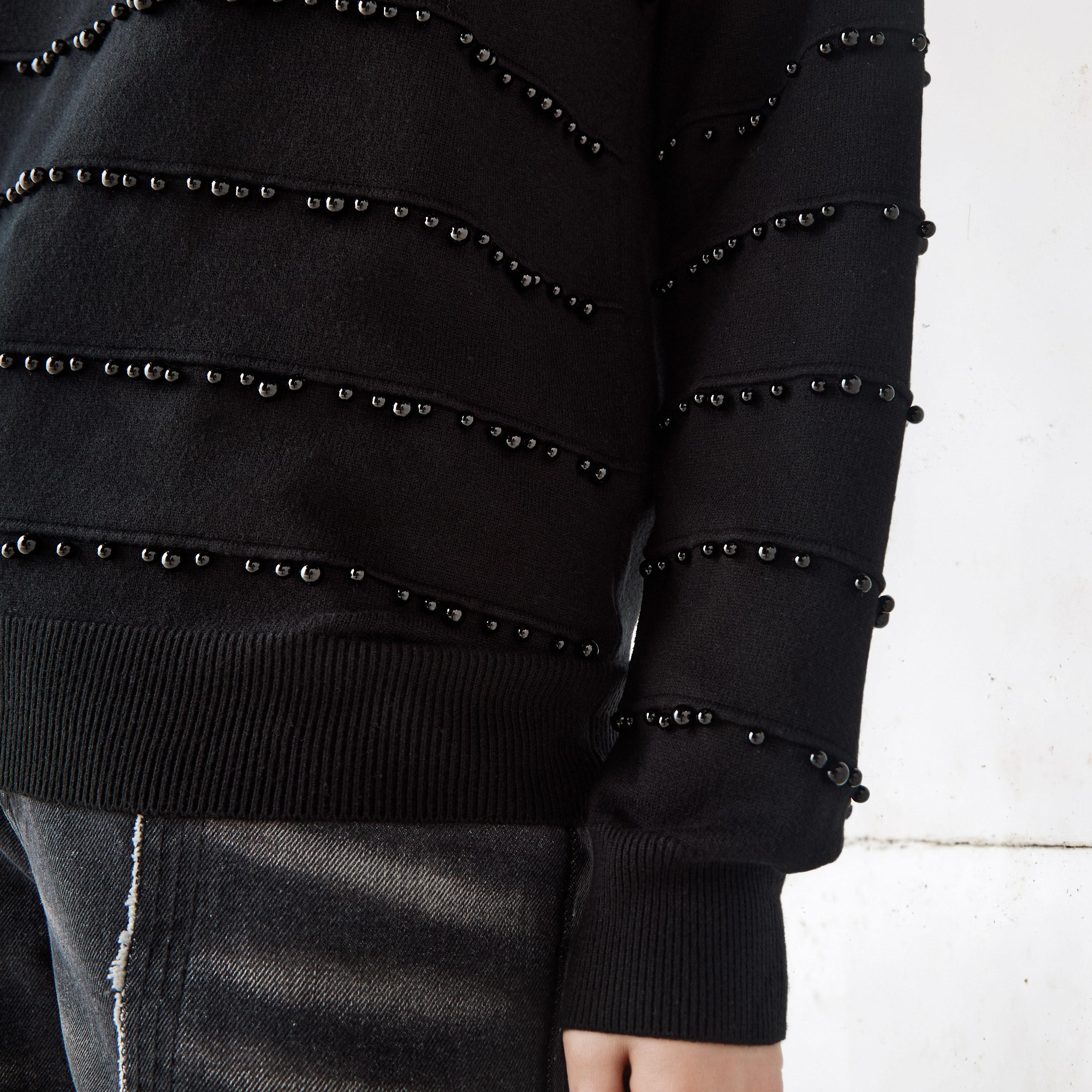كنزة مزينة من تو إكستريمز-women-clothing-cardigansandjumpers-jumpers-image-1