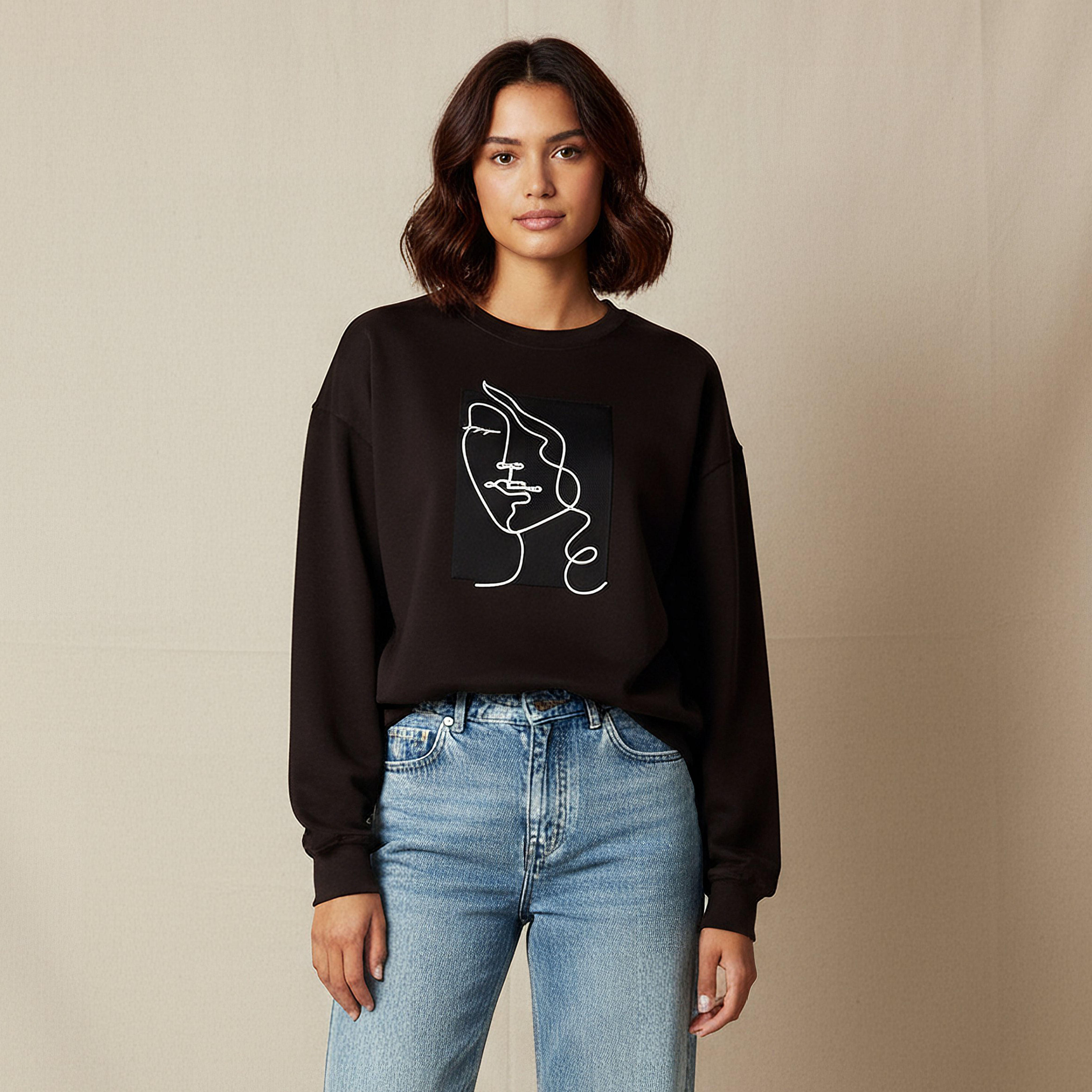 سويت شيرت مزخرف بقصّة عادية من تو إكستريمز-women-winterwear-hoodiesandsweatshirts-sweatshirts-image-4
