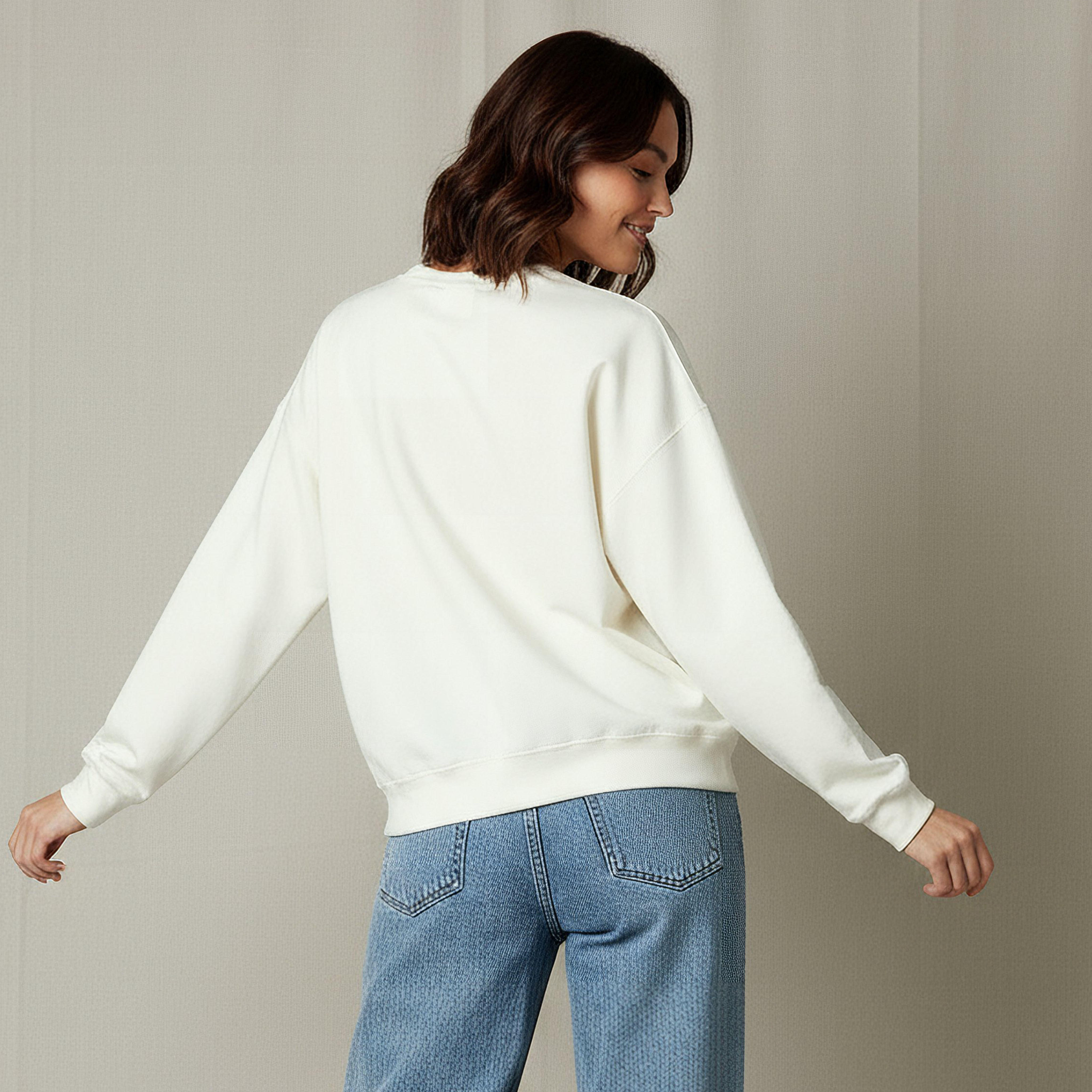 سويت شيرت مزخرف بقصّة عادية من تو إكستريمز-women-winterwear-hoodiesandsweatshirts-sweatshirts-image-3