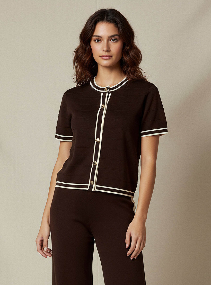 بلوزة بقصّة عادية ودرزات متباينة من تو إكستريمز-women-clothing-coordsets-image-1