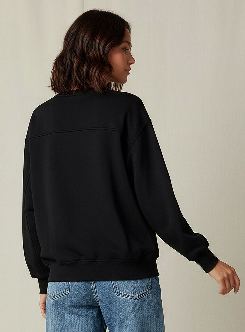 سويت شيرت بقصة عادية وتطريز من تو إكستريمز-women-winterwear-hoodiesandsweatshirts-sweatshirts-image-3