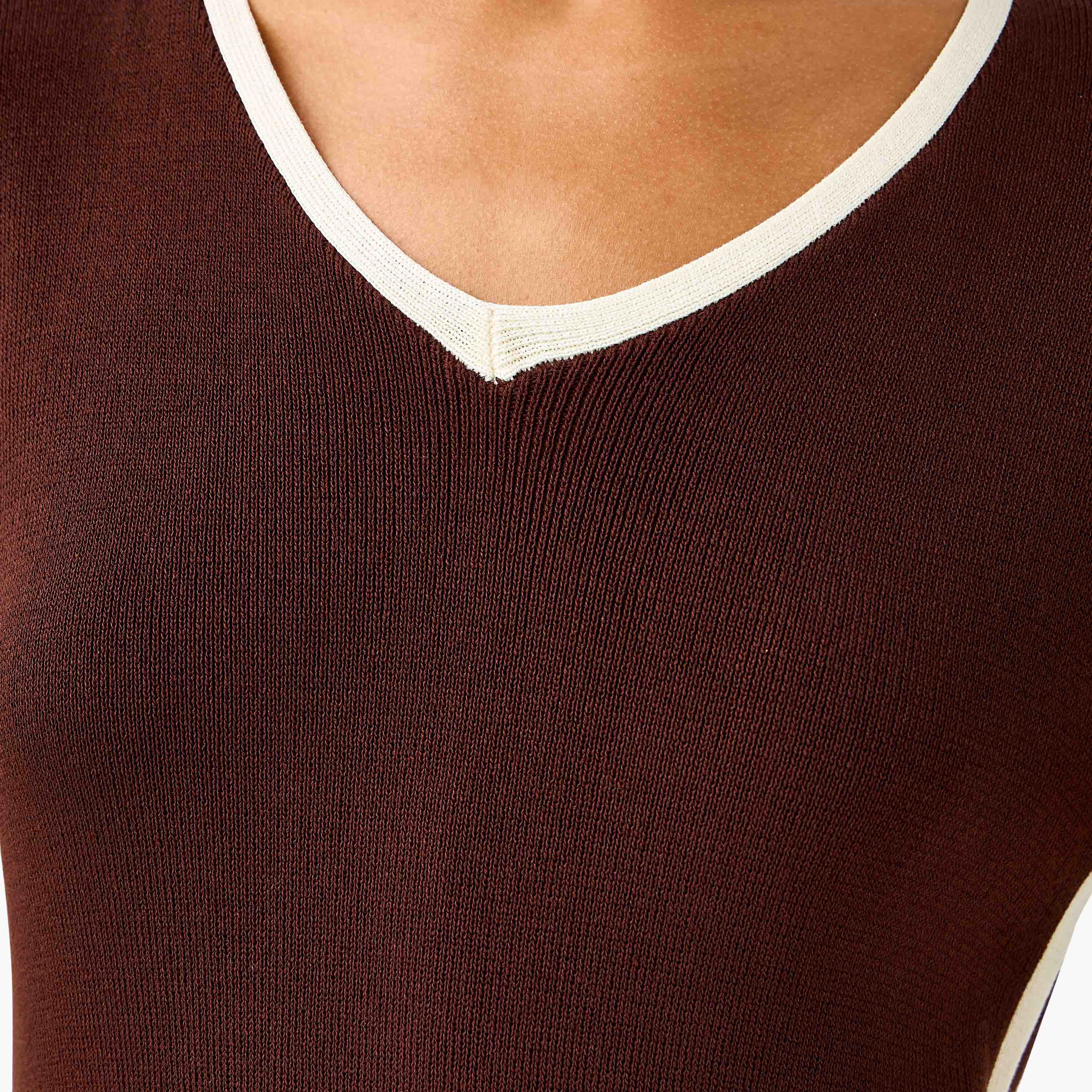 فستان ميدي ضيق بحافة متباينة من تو إكستريمز-women-clothing-dresses-image-4