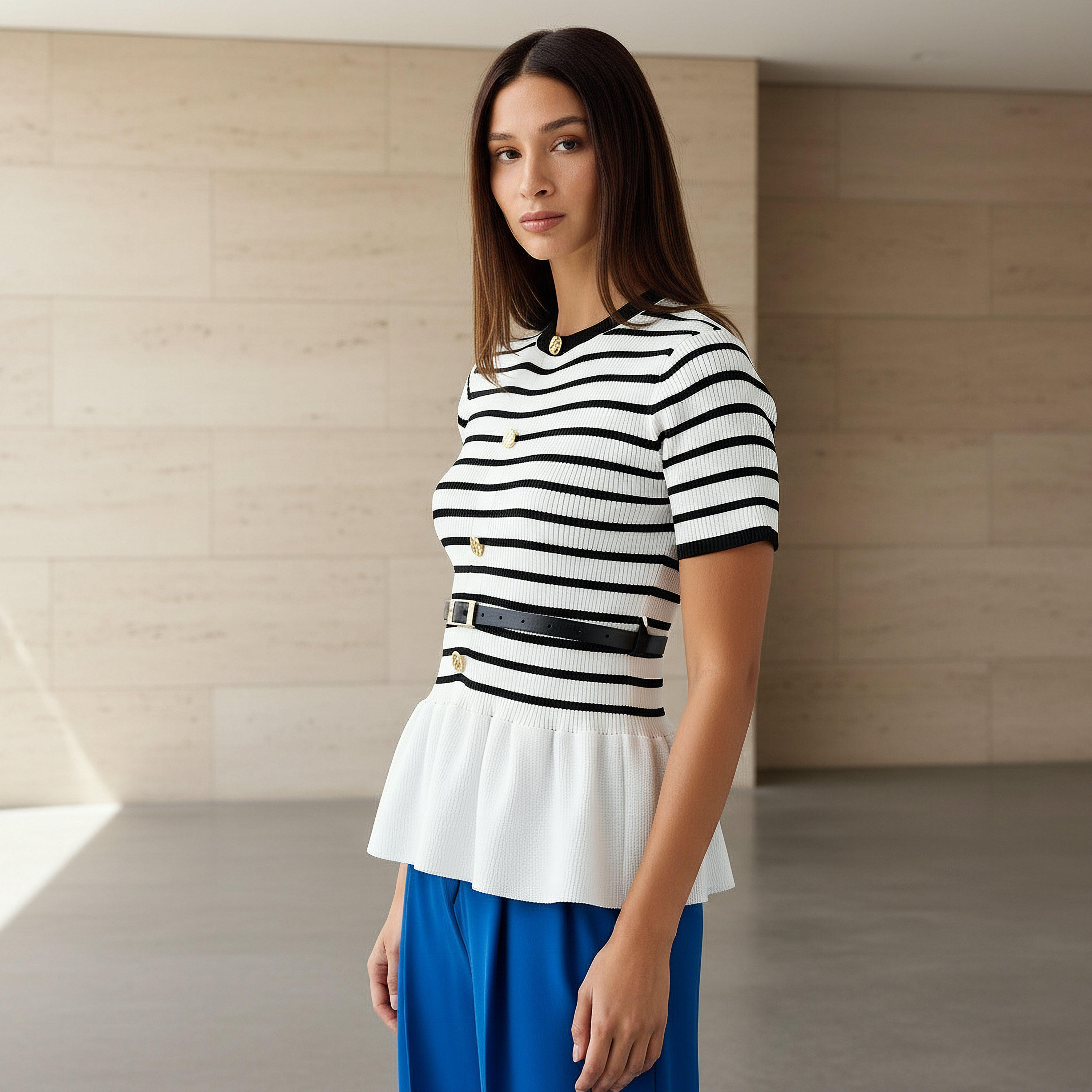 بلوزة بيبلوم مقلمة بياقة ضيقة وحزام من تو إكستريمز-women-clothing-shirtsandblouses-blouses-image-1