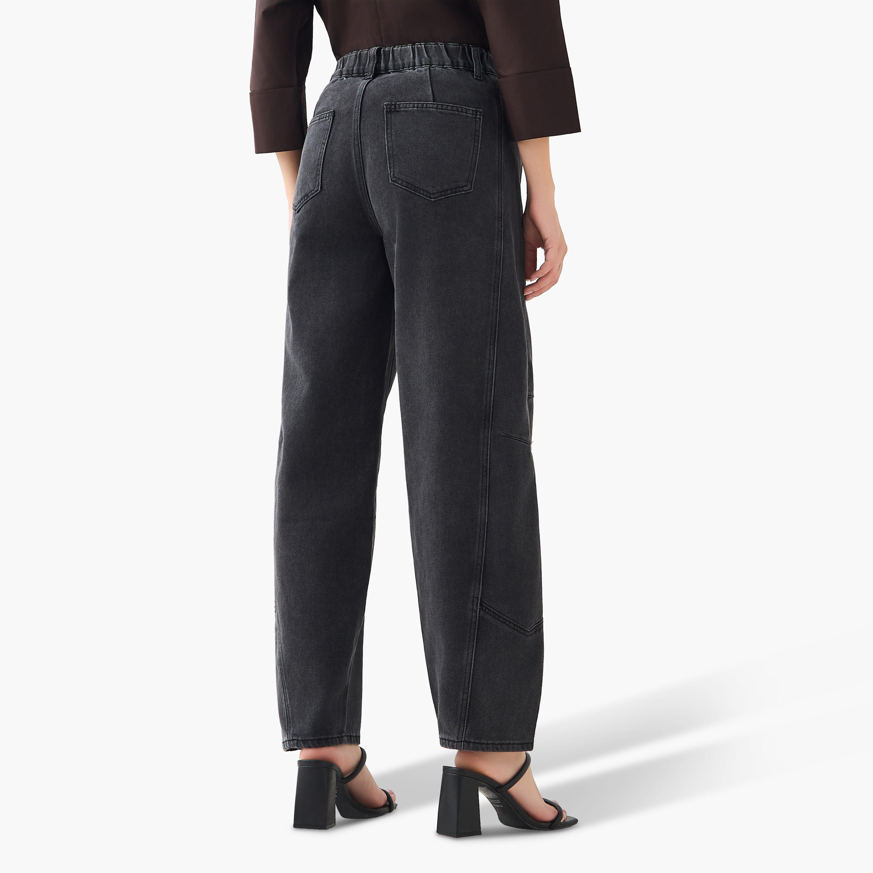 بنطلون جينز بقصة برميل وخصر متوسط من تو إكستريمز-women-clothing-bottoms-jeans-image-6