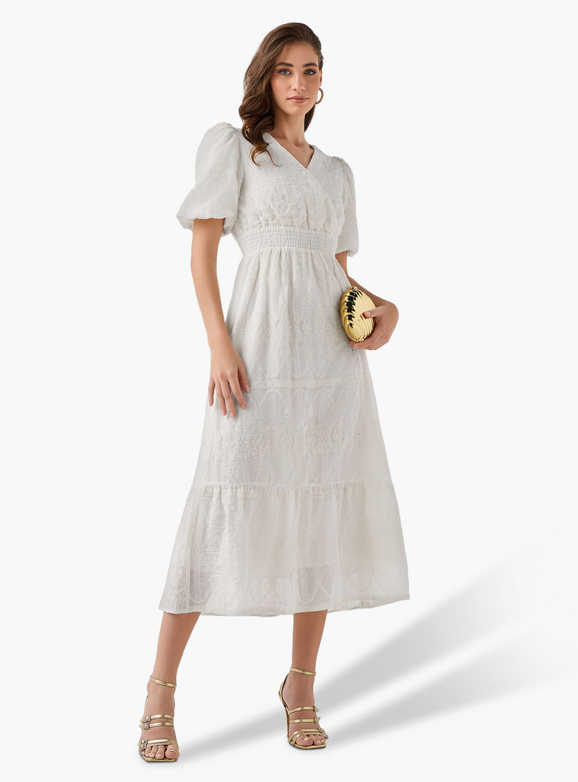 فستان ميدي بأكمام منفوخة وتطريز من تو إكستريمز-women-clothing-dresses-image-6