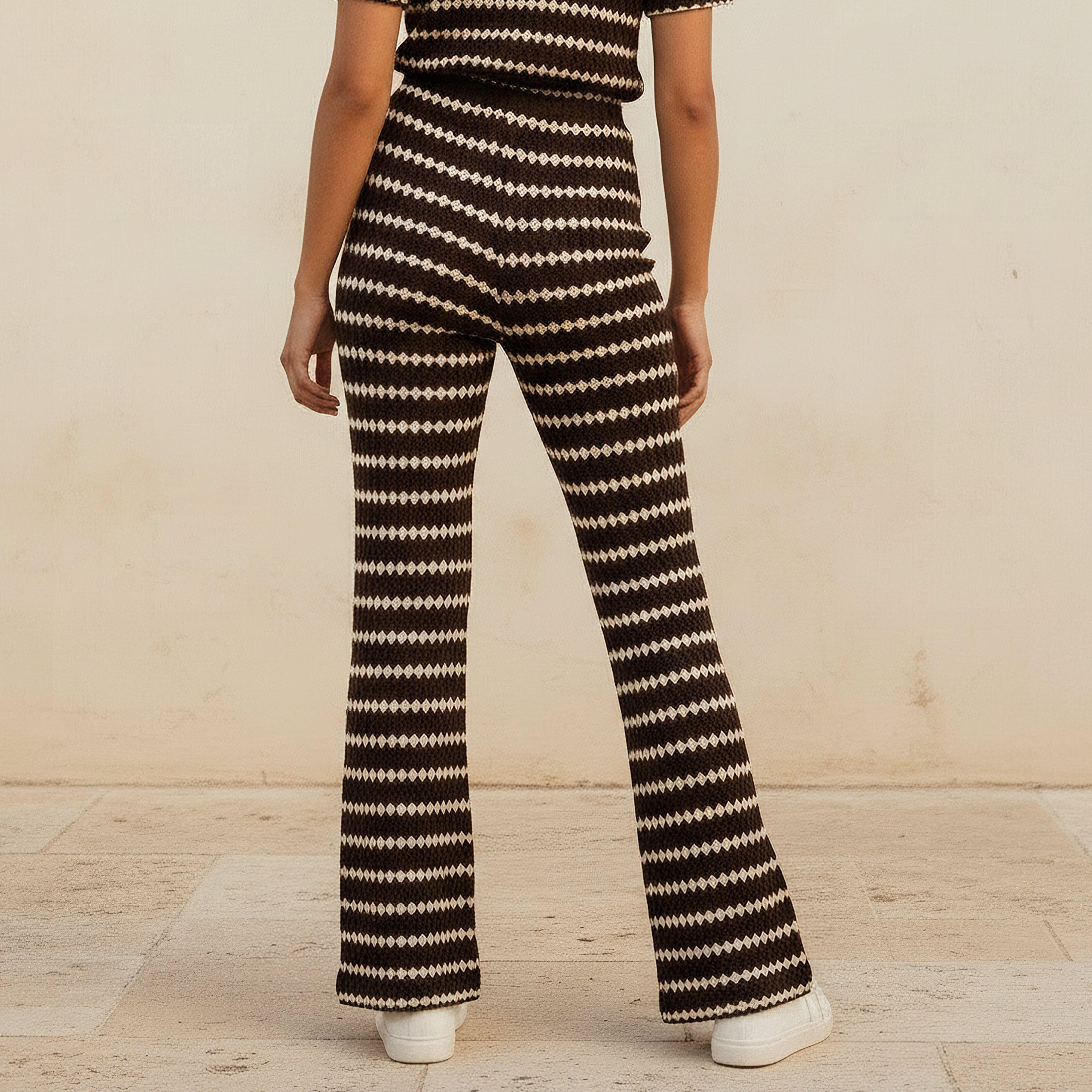 بنطلون مخطط بخصر متوسط الارتفاع من تو إكستريمز-women-clothing-bottoms-trousers-image-4