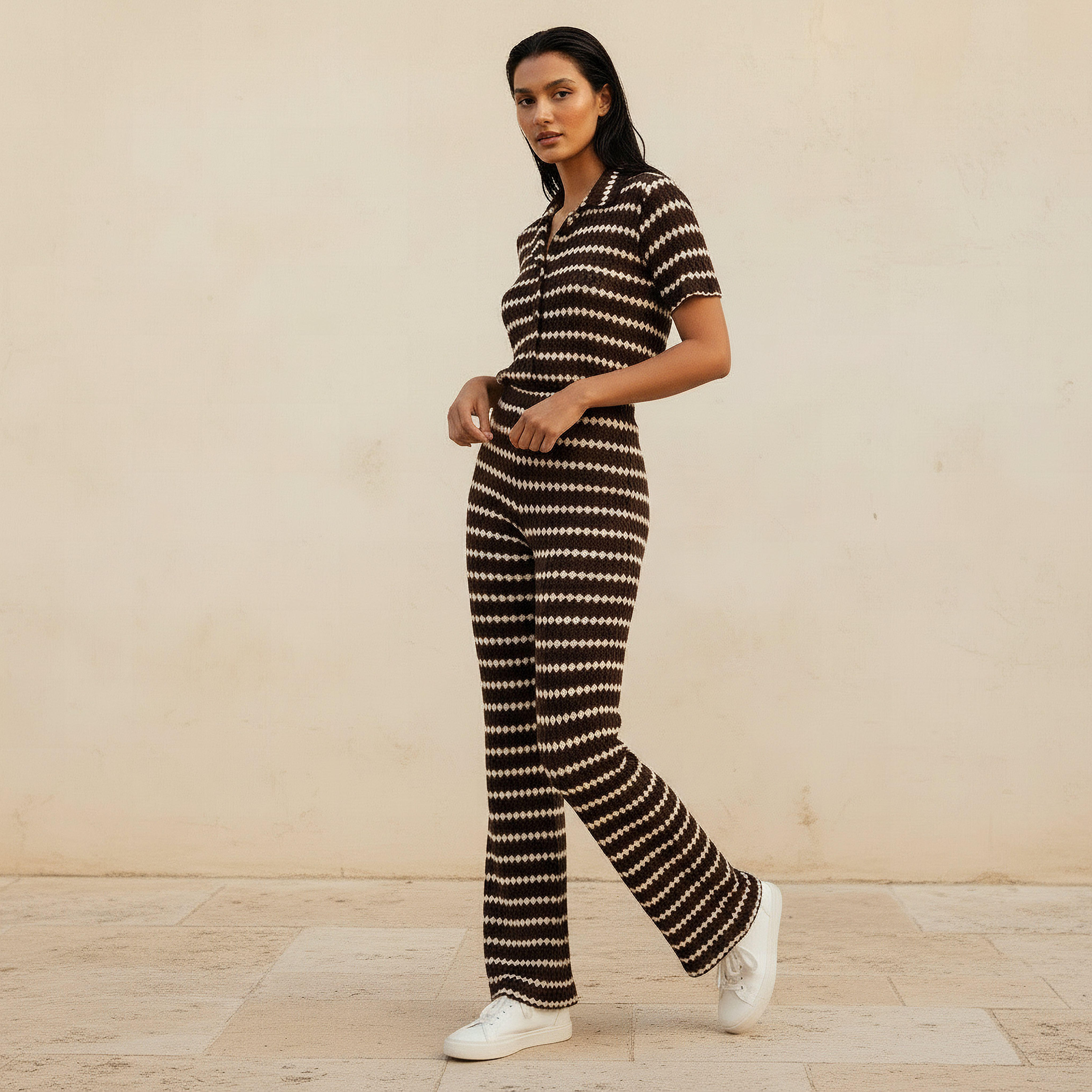بنطلون مخطط بخصر متوسط الارتفاع من تو إكستريمز-women-clothing-bottoms-trousers-image-5