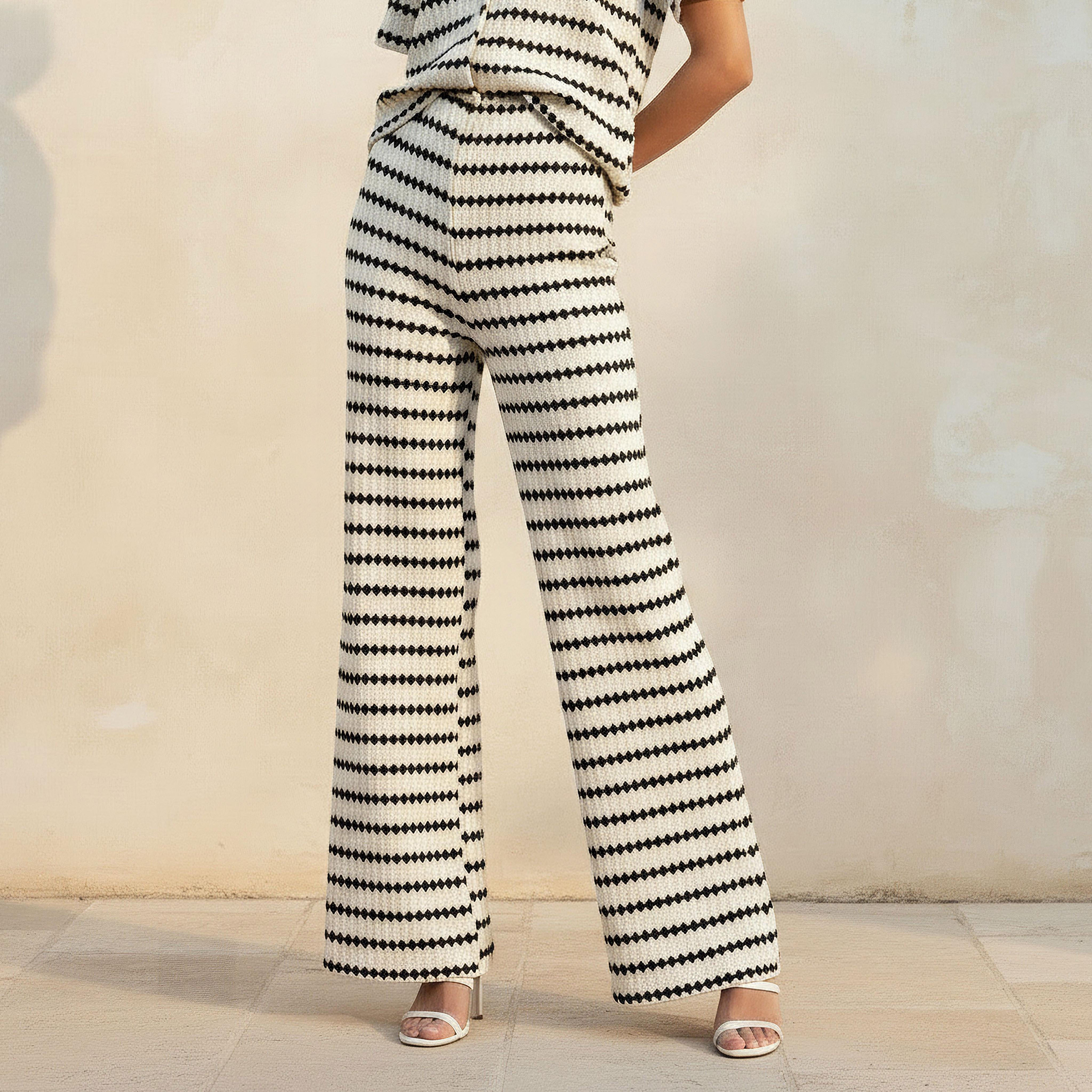 بنطلون مخطط بخصر متوسط الارتفاع من تو إكستريمز-women-clothing-bottoms-trousers-image-4