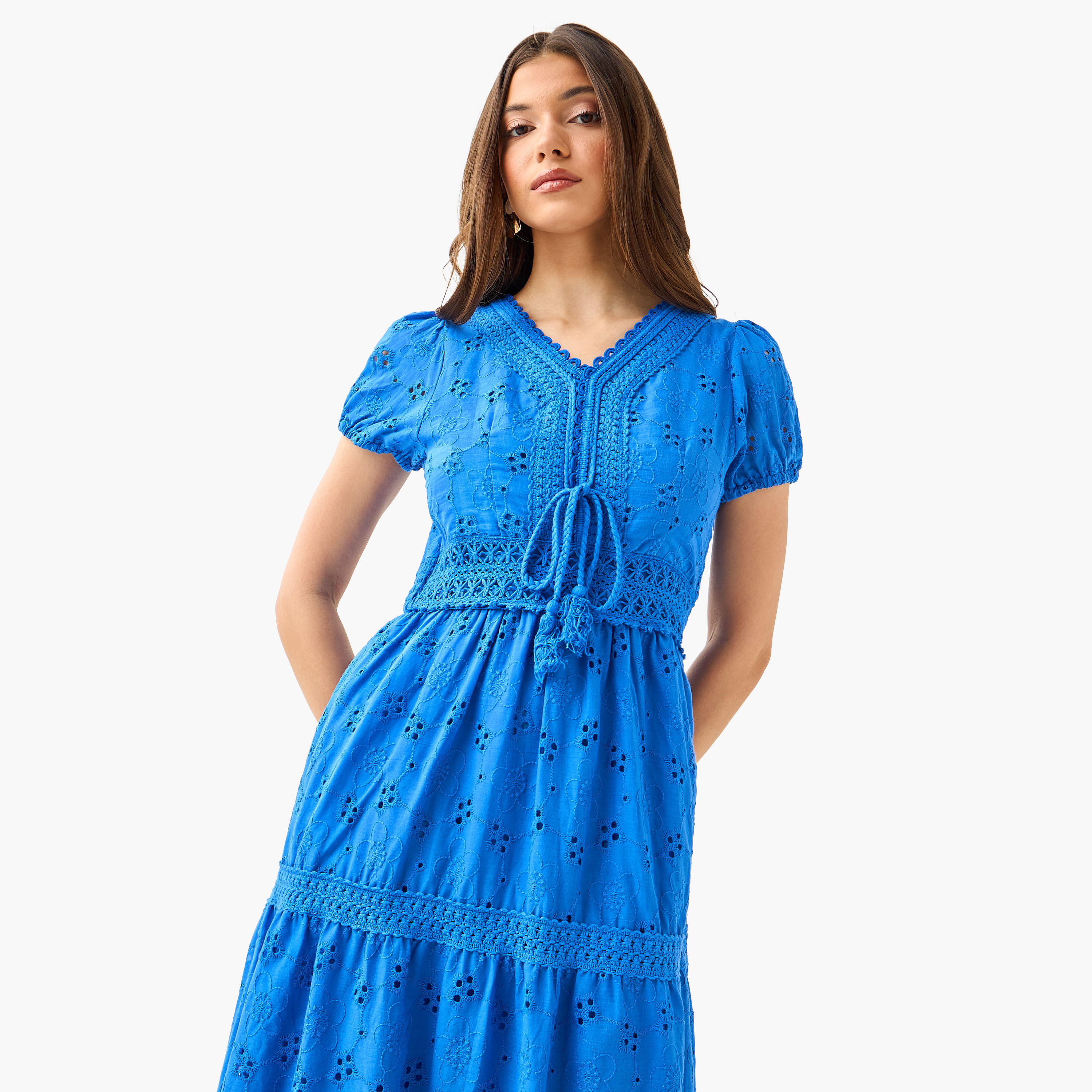 فستان قطن إيه لاين ميدي متعدد الطبقات بتطريز شيفلي من تو إكستريمز-women-clothing-dresses-image-6