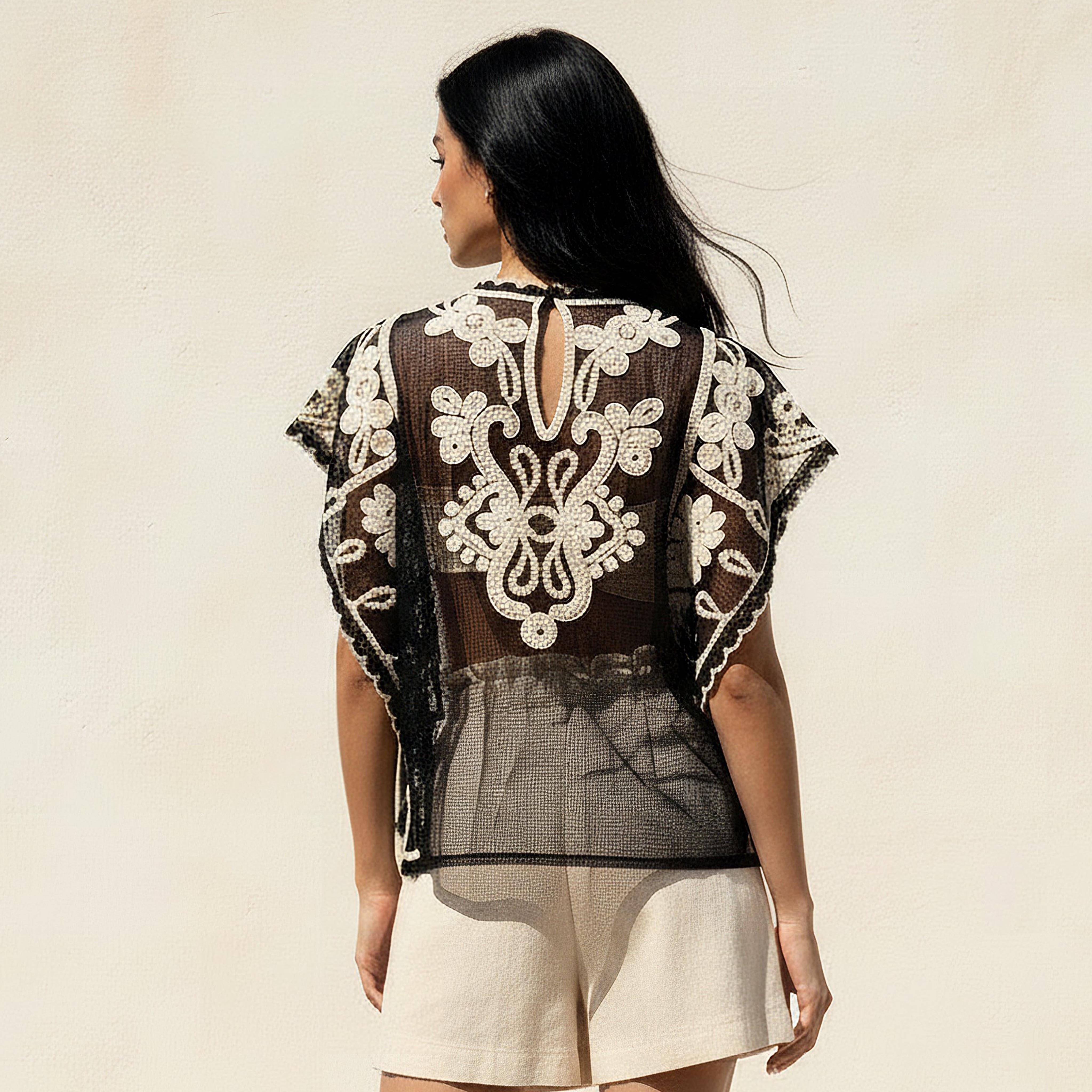 بلوزة بتطريز من تو إكستريمز-women-clothing-shirtsandblouses-blouses-image-3