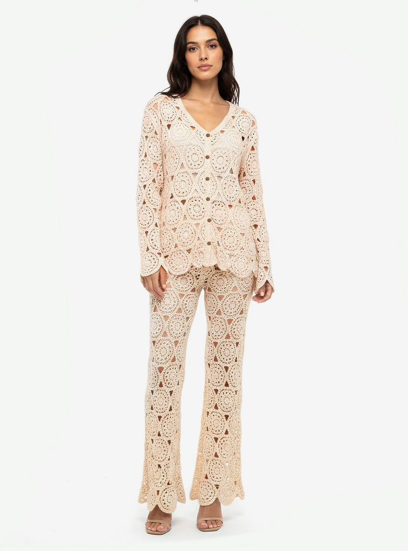 بلوزة كروشيه أنيقة بأزرار أمامية عصرية من توإكستريمز-women-clothing-shirtsandblouses-blouses-image-3