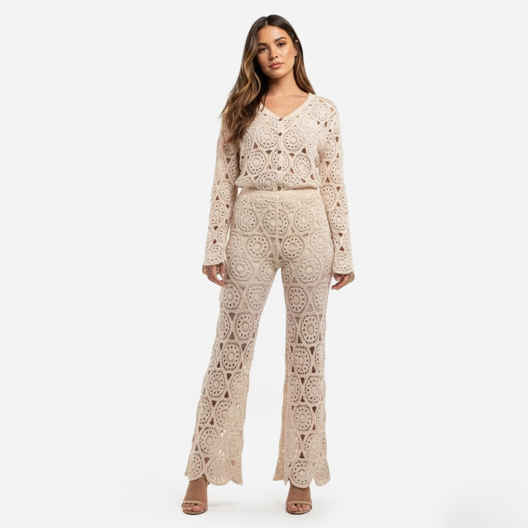بنطلون بقصّة واسعة وخصر مرتفع وتفاصيل دانتيل كروشيه من تو إكستريمز-women-clothing-coordsets-image-3