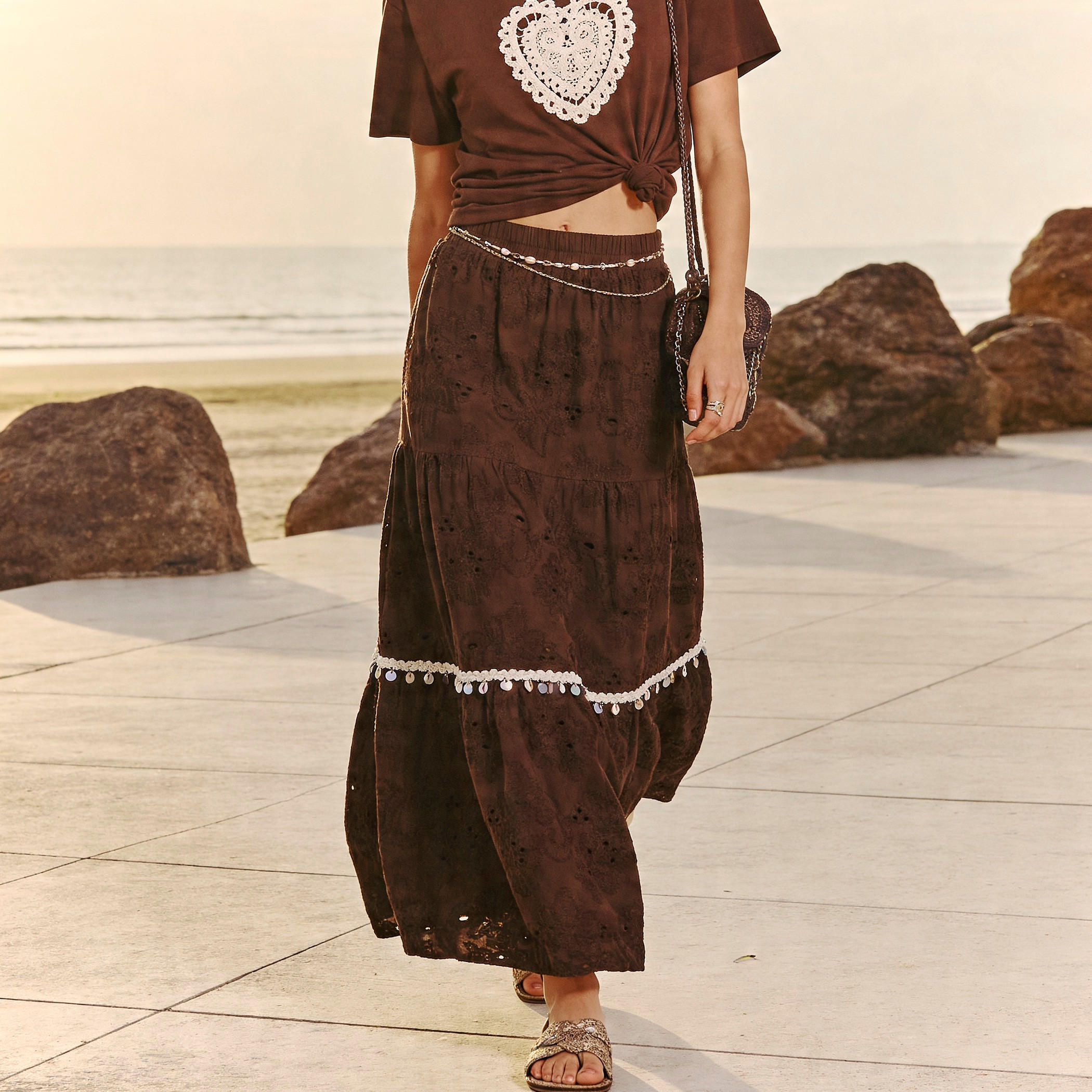 تنورة قطن ماكسي متعددة الطبقات بتطريز زهري من تو إكستريمز-women-clothing-bottoms-skirts-image-1