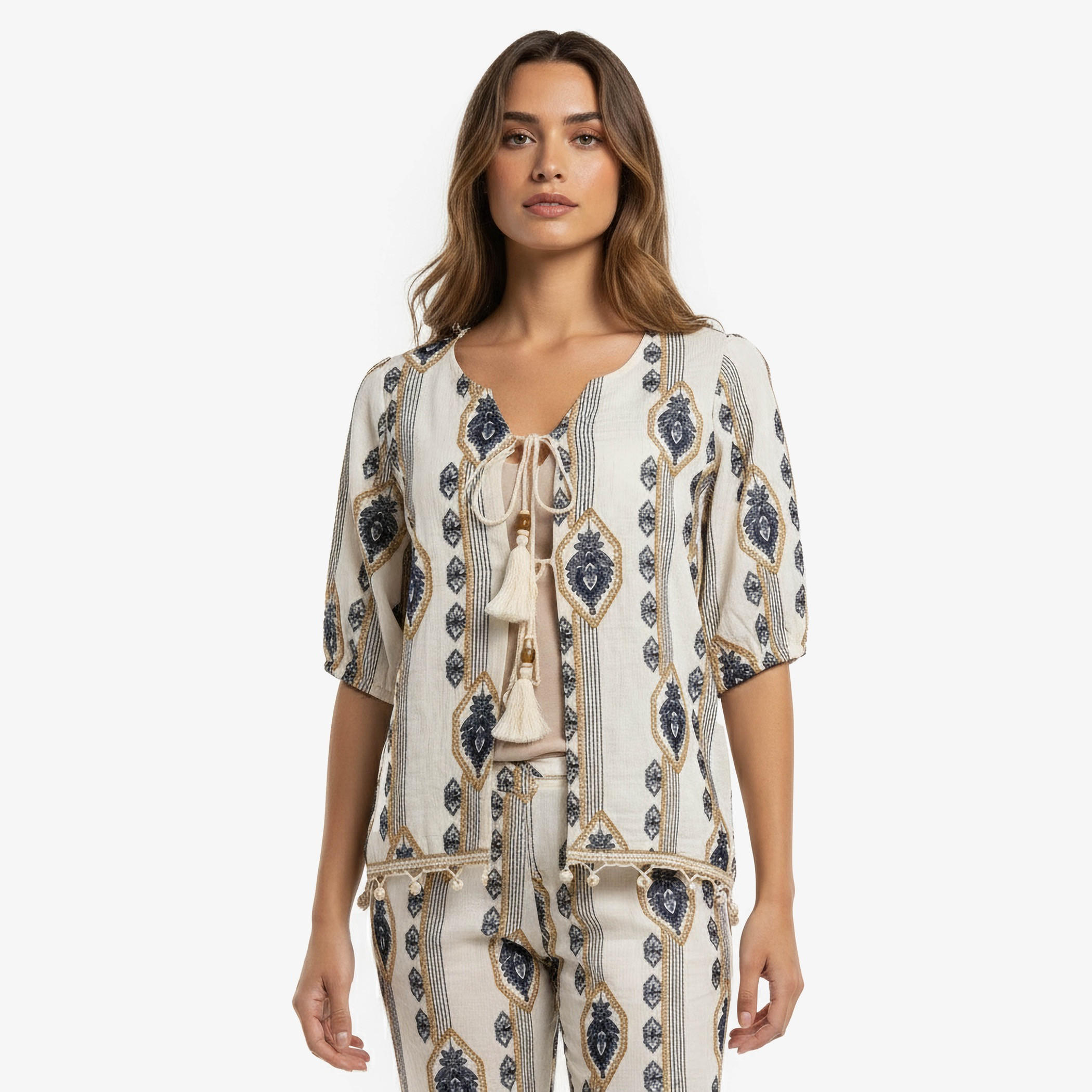 بلوزة مطرزة من توإكستريمز-women-clothing-shirtsandblouses-blouses-image-1