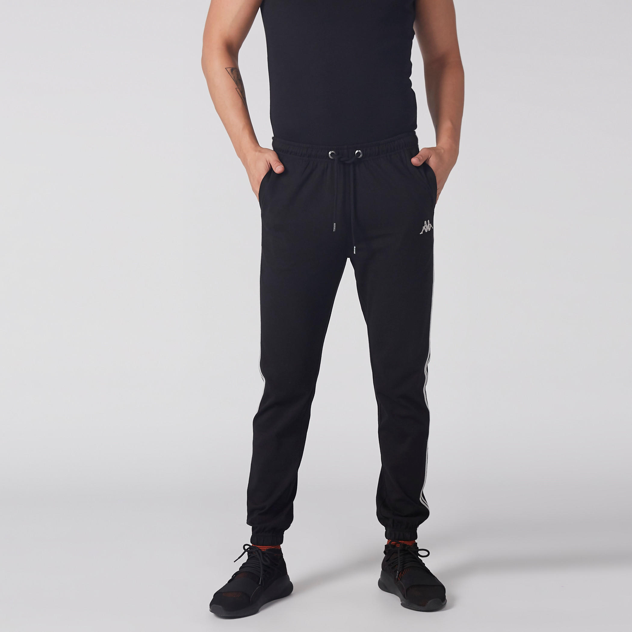 بنطال رياضي طويل بخصر مطاطي من كابا-men-clothing-sportswearandactivewear-bottoms-image-2