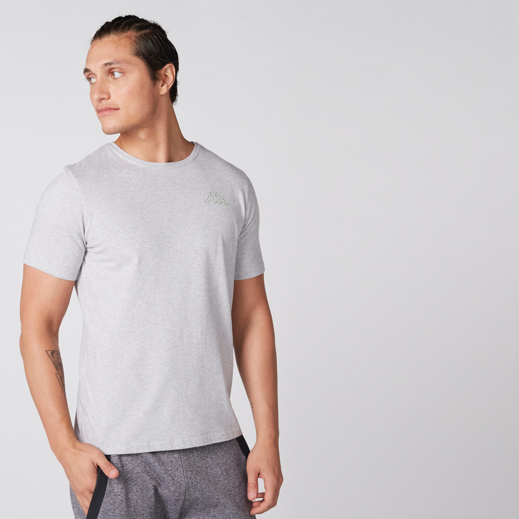 تيشيرت بياقة مستديرة وأكمام قصيرة من كابا-men-clothing-tshirtsandpolos-tshirts-image-1