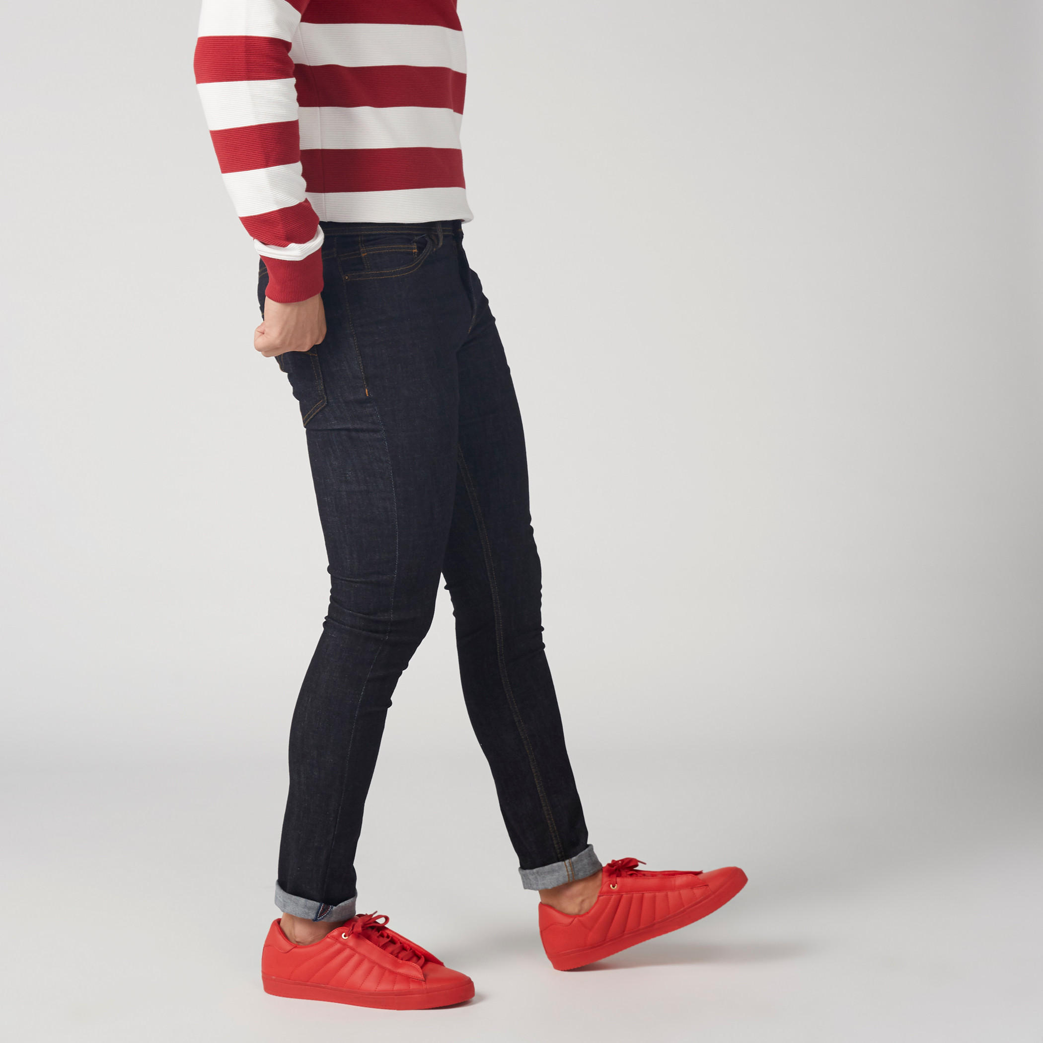 بنطال جينز طويل بجيب مطرّز وزر إغلاق من لي كوبر-men-clothing-bottoms-jeans-image-3