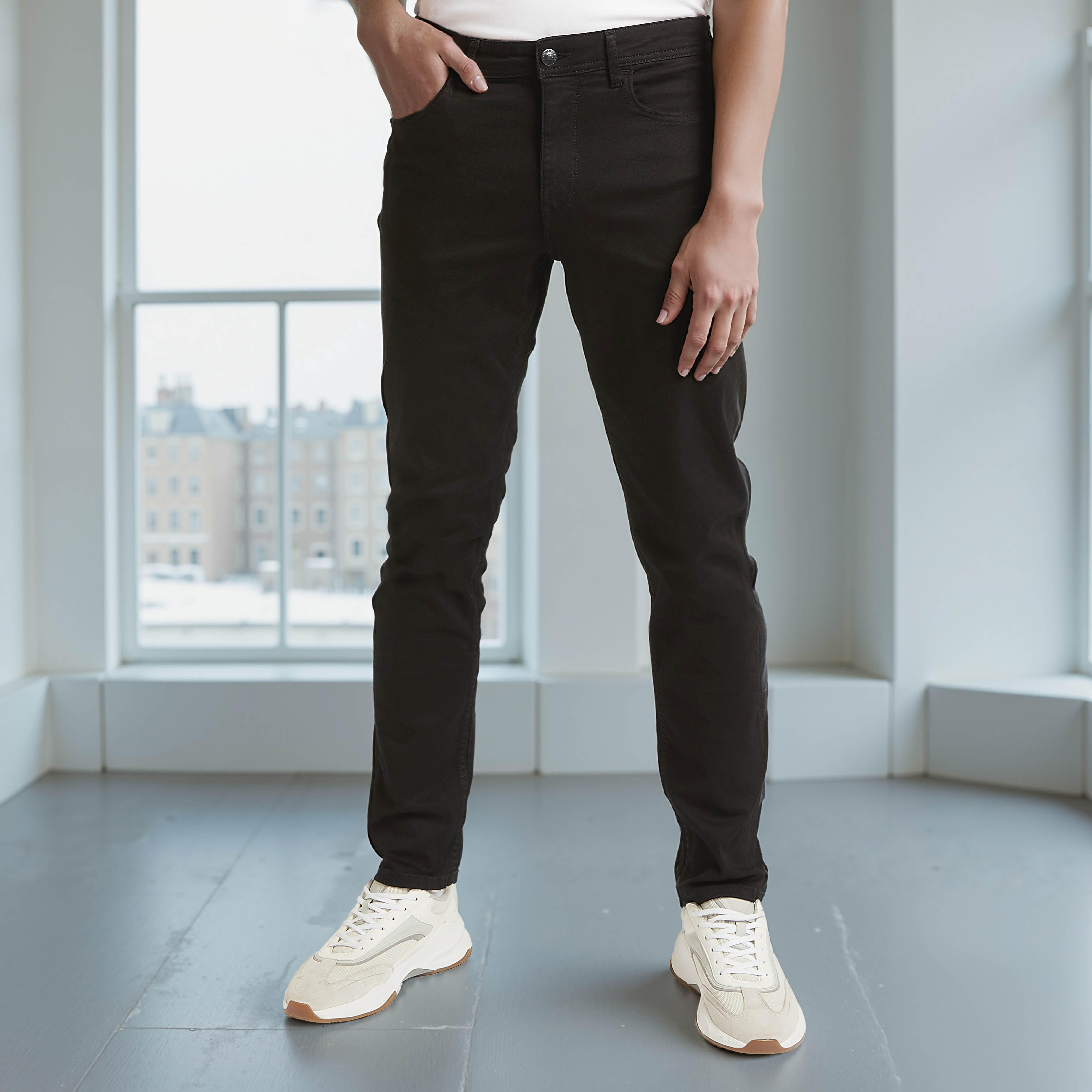بنطلون جيز طويل بجيوب وحلقات للحزام من لي كوبر-men-clothing-bottoms-jeans-image-1
