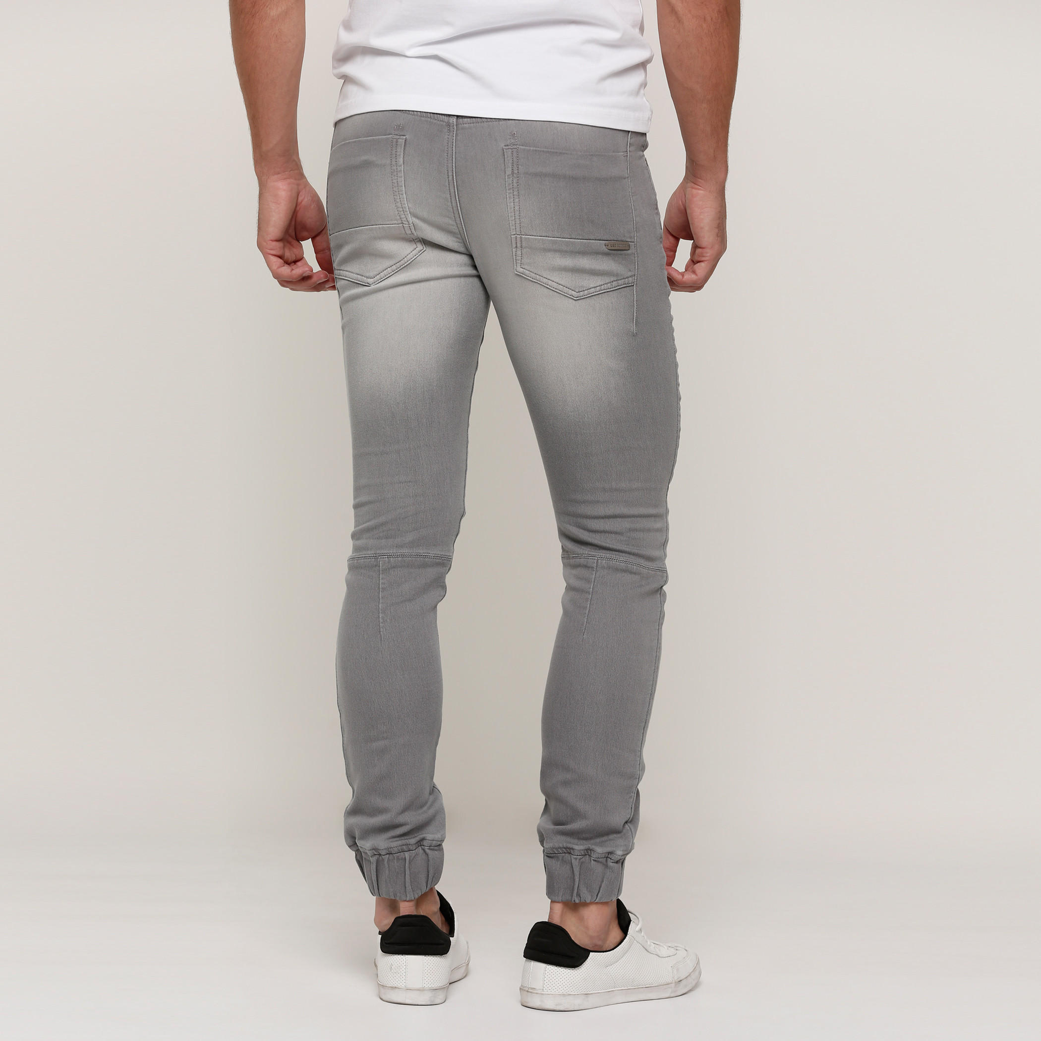 بنطال رياضي طويل بخصر مطّاطي من لي كوبر-men-clothing-bottoms-joggers-image-4