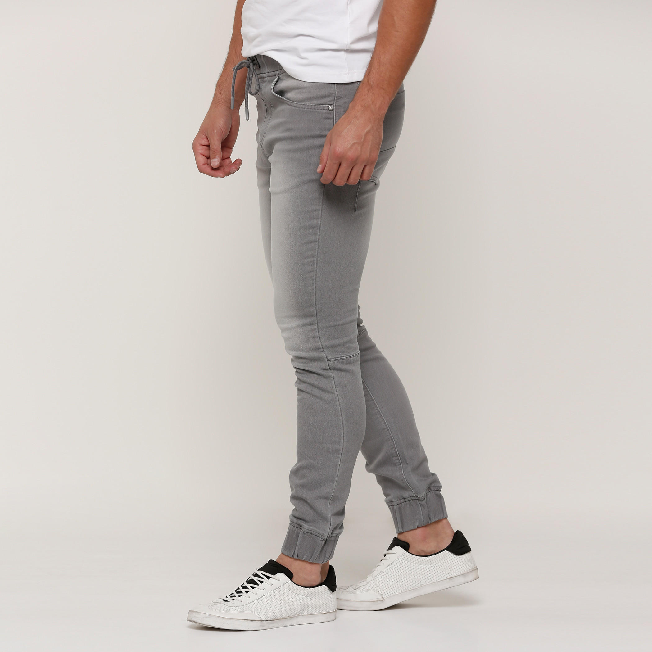 بنطال رياضي طويل بخصر مطّاطي من لي كوبر-men-clothing-bottoms-joggers-image-1