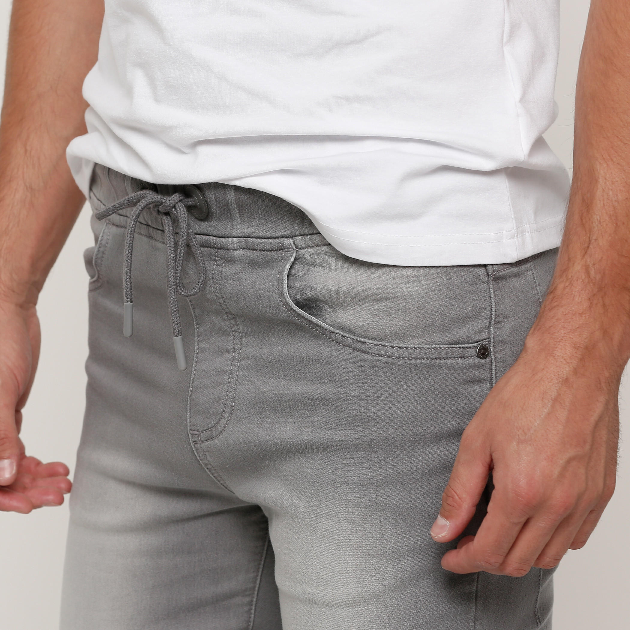 بنطال رياضي طويل بخصر مطّاطي من لي كوبر-men-clothing-bottoms-joggers-image-3