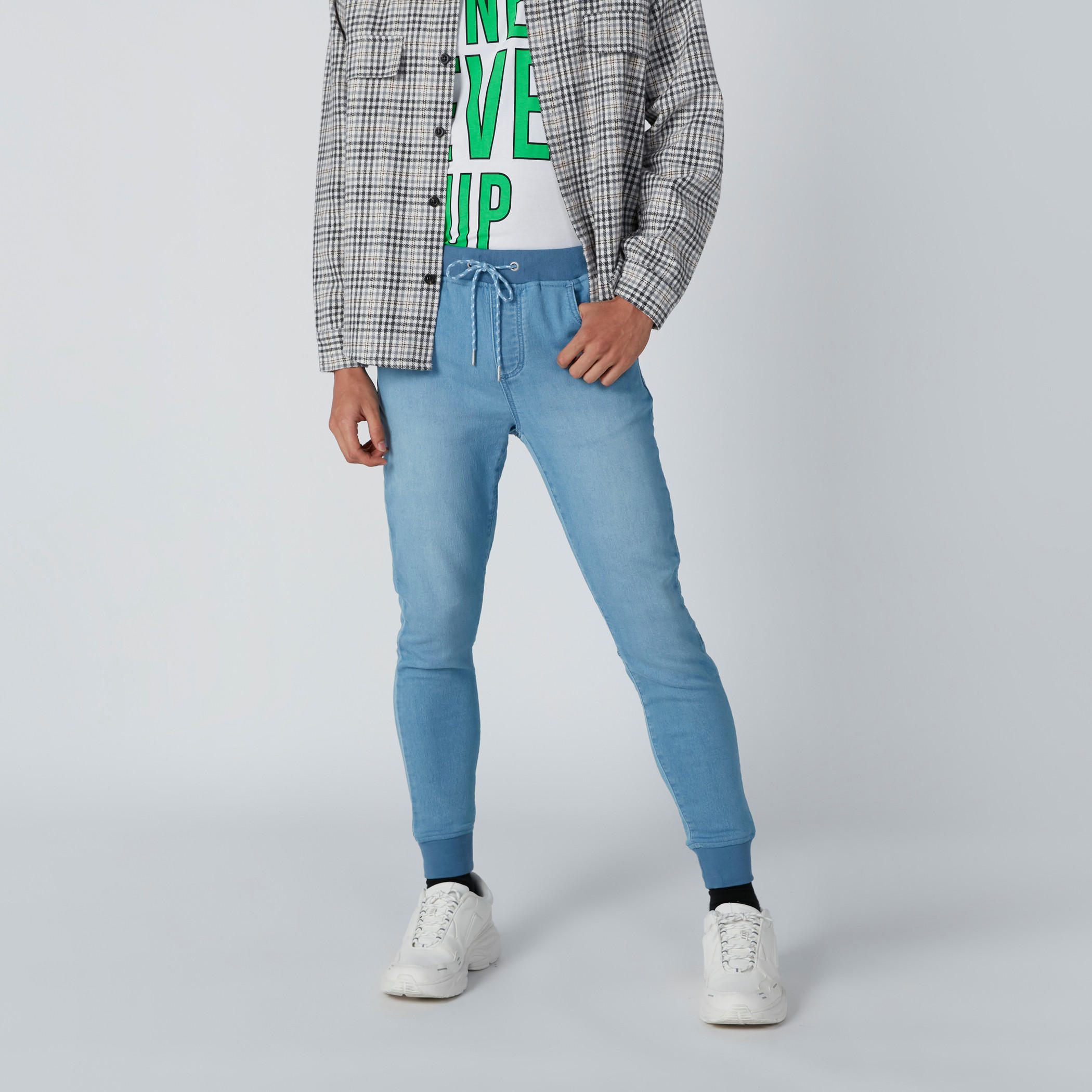 بنطال رياضي دينم بجيوب ورباط من لي كوبر-men-clothing-bottoms-jeans-image-1