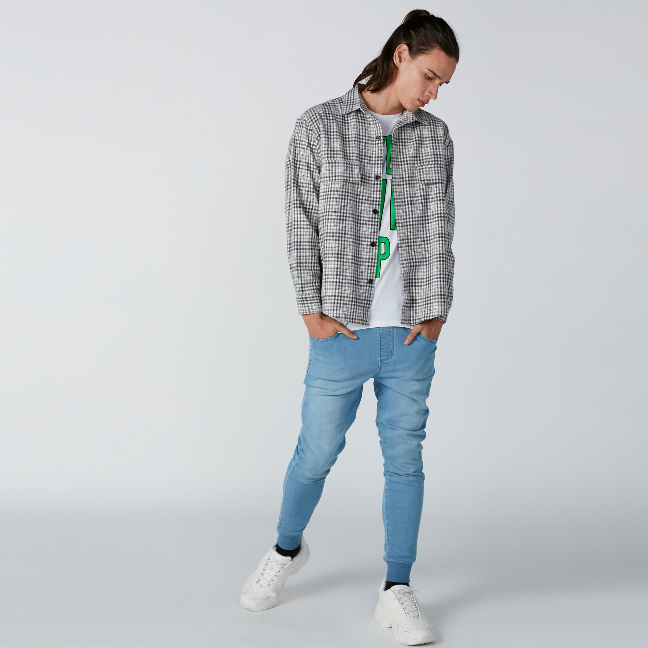 بنطال رياضي دينم بجيوب ورباط من لي كوبر-men-clothing-bottoms-jeans-image-3
