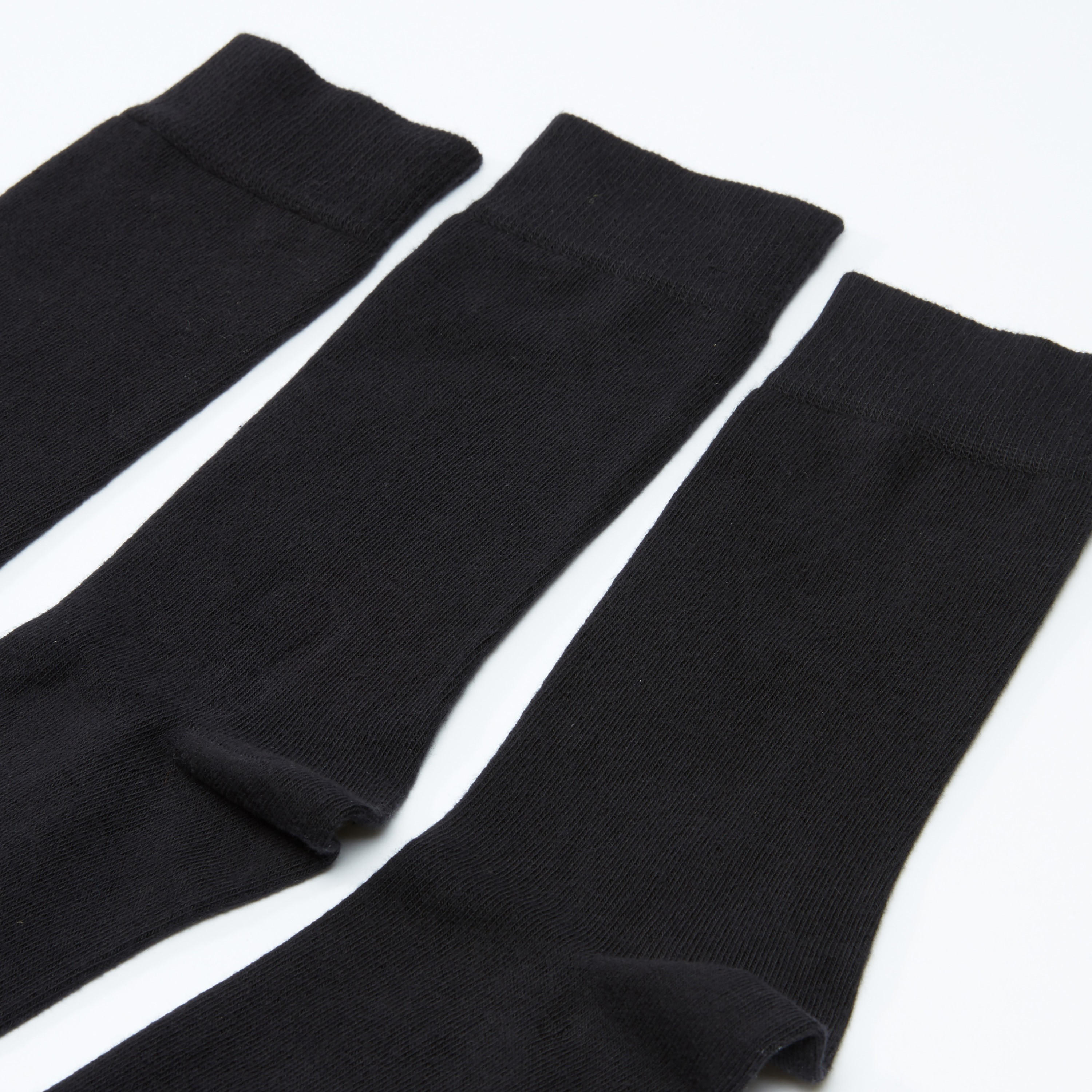 جوارب بارزة الملمس بطول متوسط - طقم من 3 أزواج-men-socks-image-3