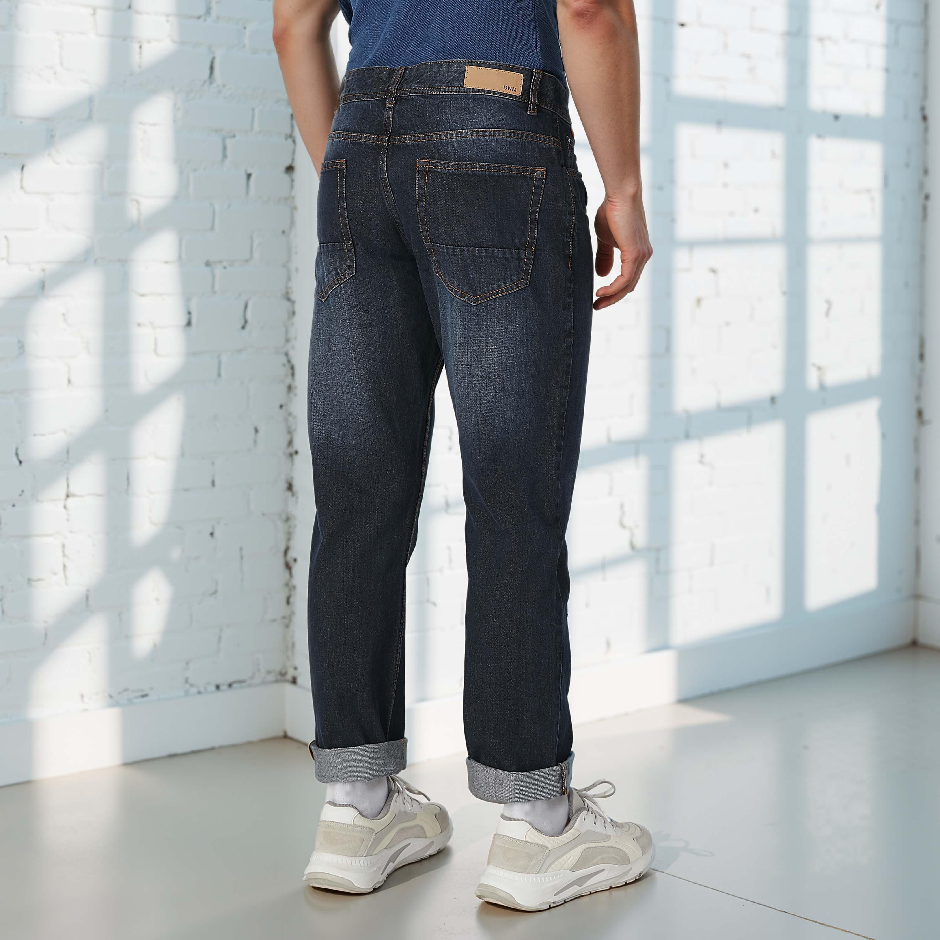 بنطال جينز سادة بجيوب-men-clothing-bottoms-jeans-image-3