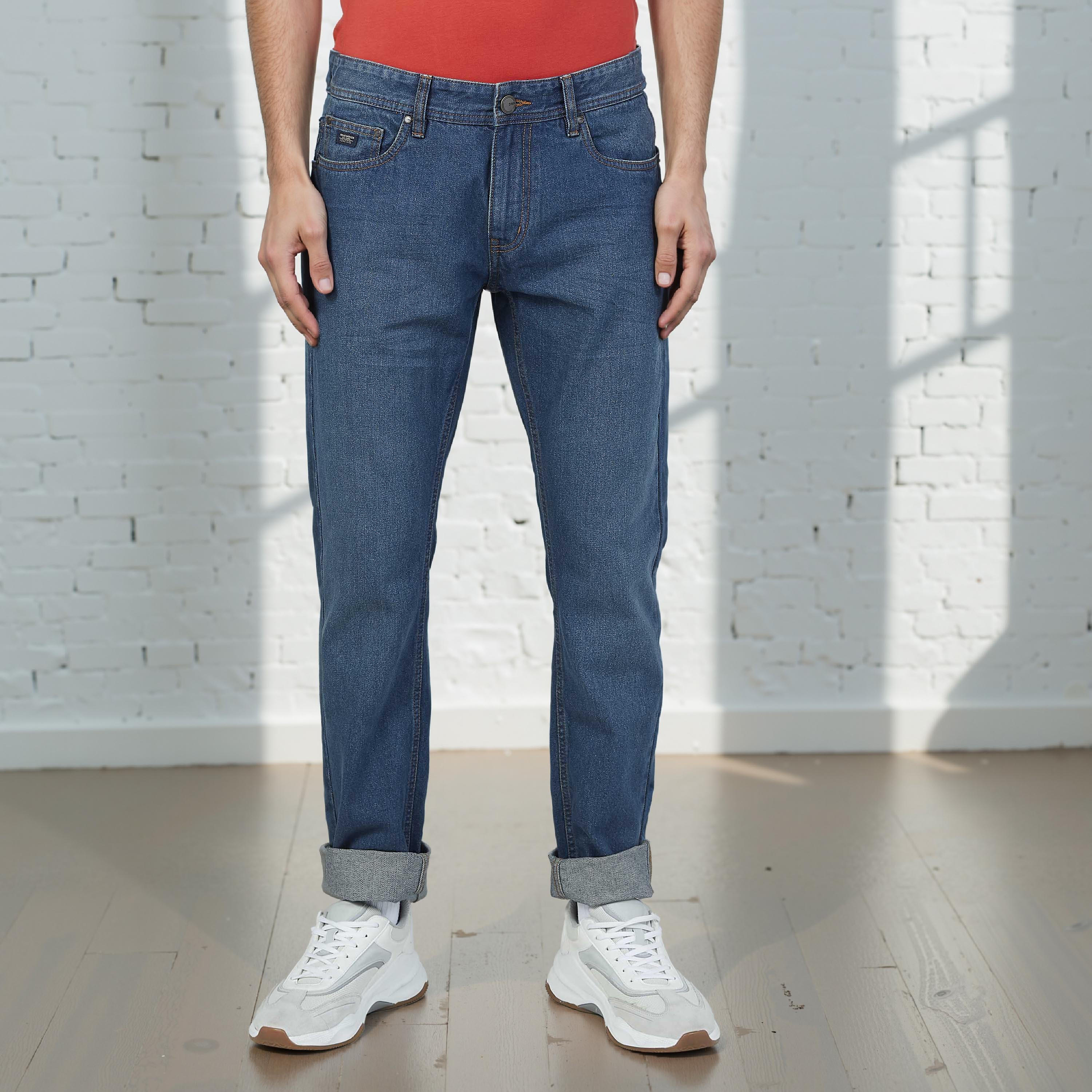 بنطال جينز طويل بتفاصيل جيوب وحلقات للحزام-men-clothing-bottoms-jeans-image-3