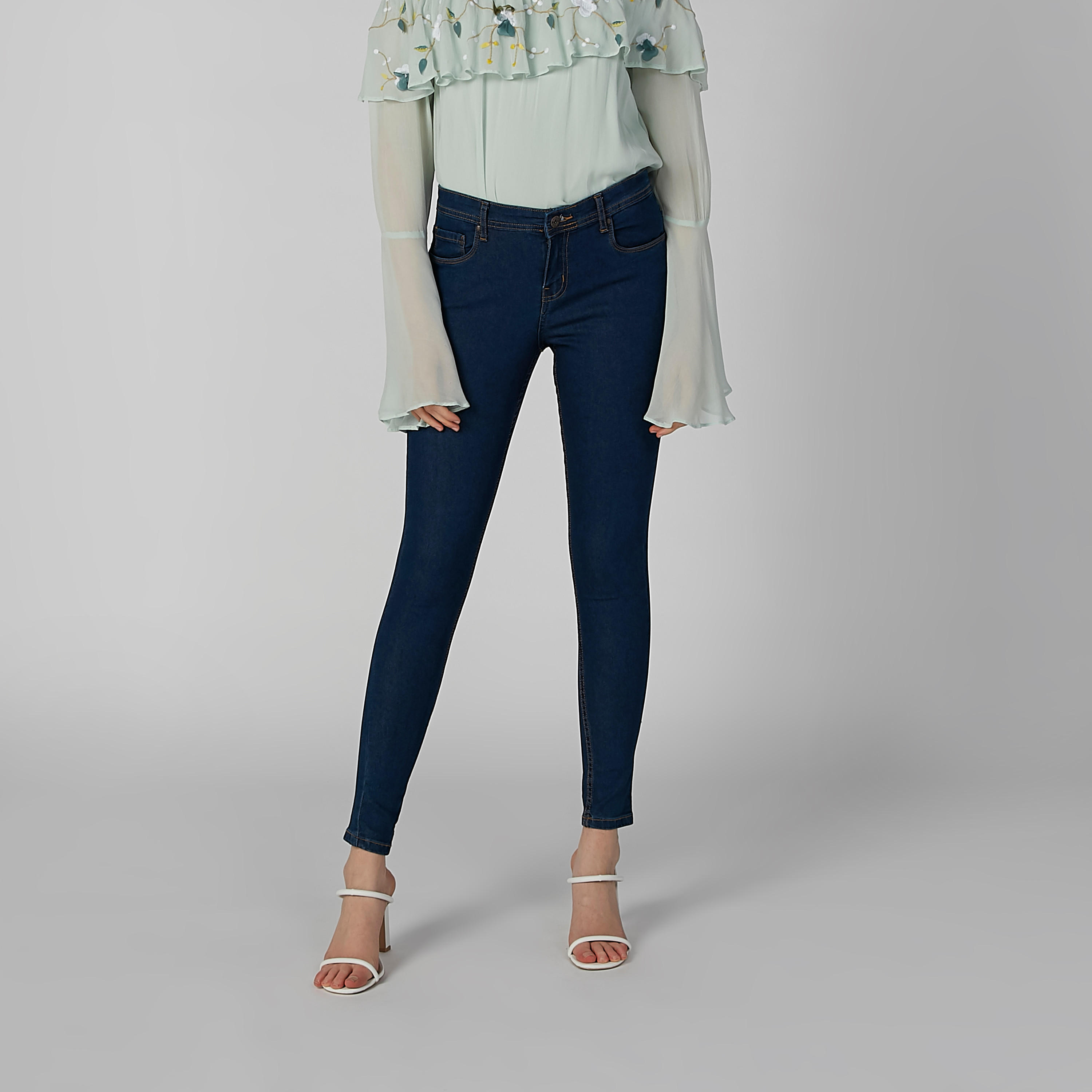 بنطال جينز طويل سادة بجيوب وحلقات للحزام-women-clothing-bottoms-jeans-image-3