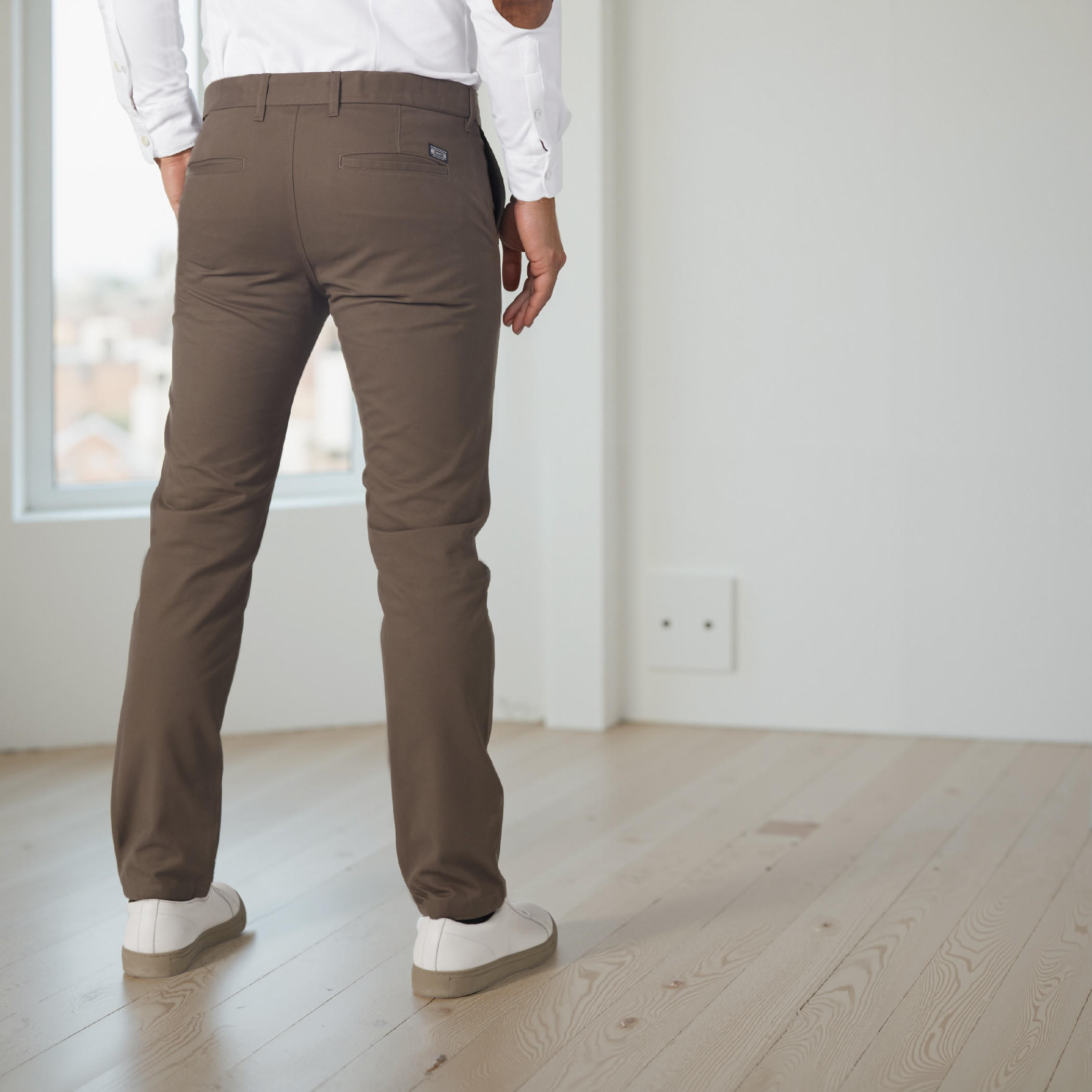بنطال طويل بزر إغلاق وجيوب-men-clothing-bottoms-trousersandchinos-trousers-image-4