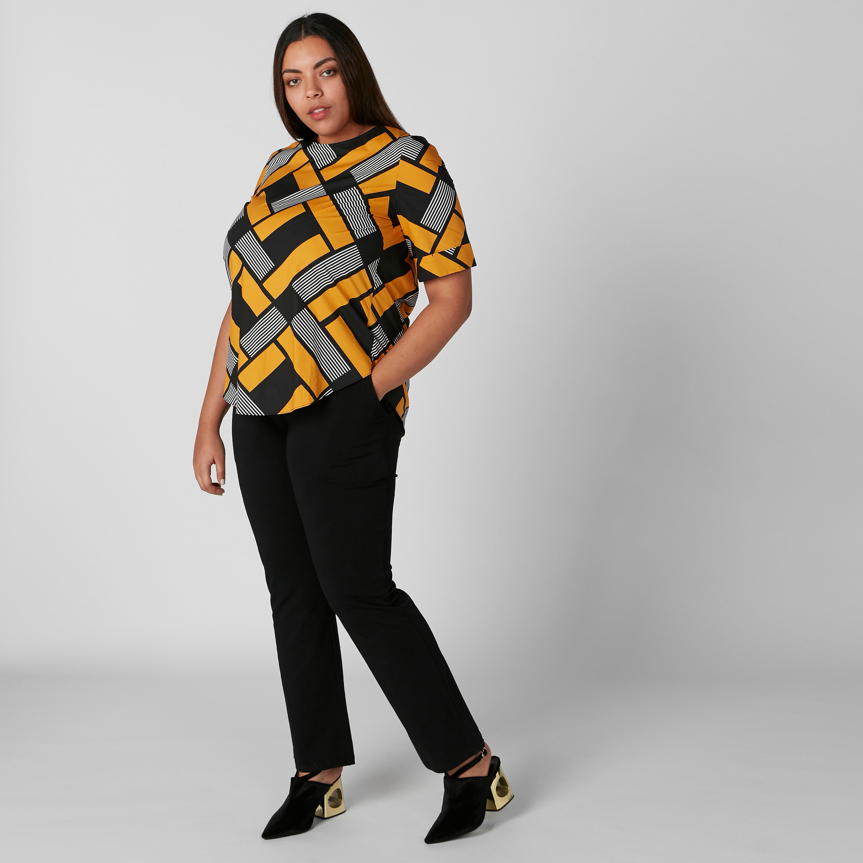 بنطال طويل بجيوب-women-clothing-bottoms-trousers-image-1