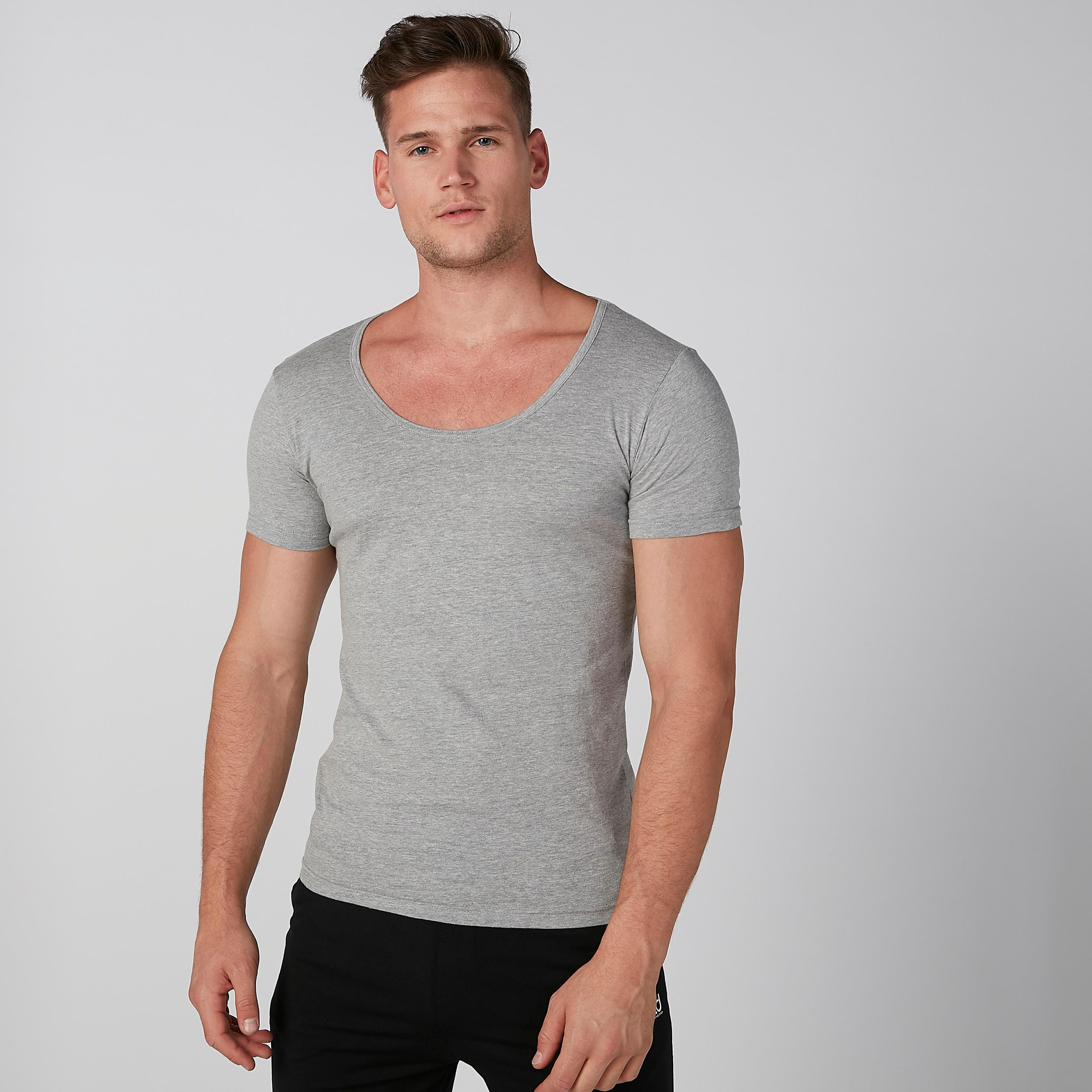 Set of 3 - Plain Vest with Scoop Neck and Short Sleeves-men-clothing-tshirtsandpolos-vests-image-4