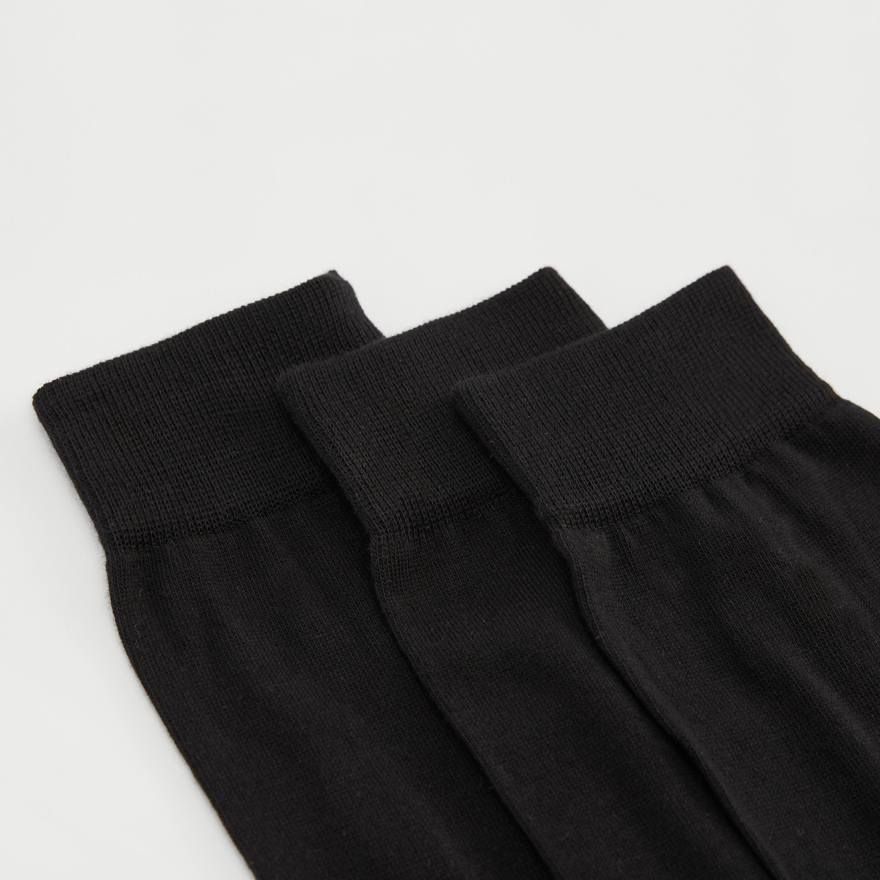 جوارب بارزة الملمس بطول ربلة الساق- طقم من 3-men-socks-image-3