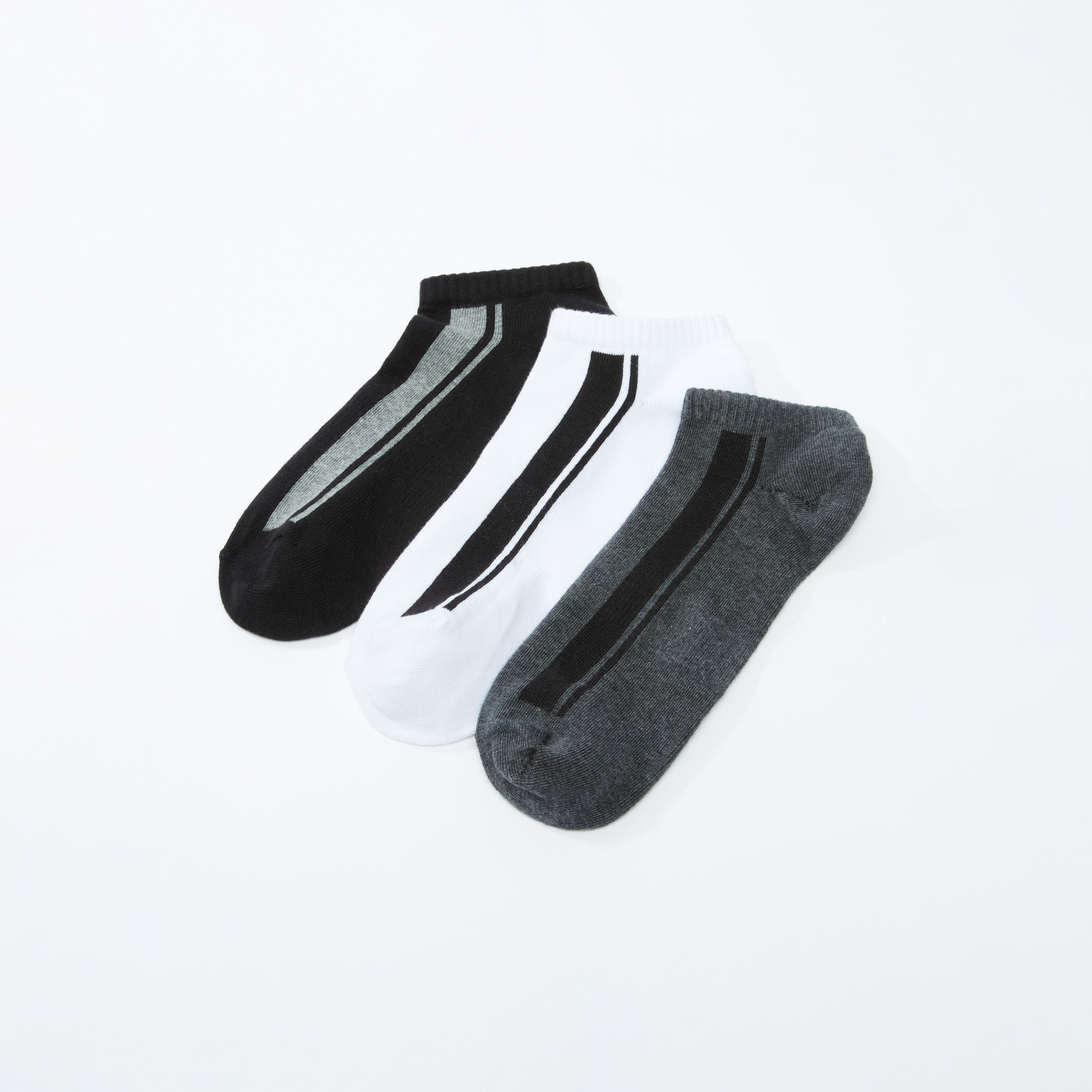 جوارب مخطّطة بطول الكاحل - طقم من 3-men-socks-image-2